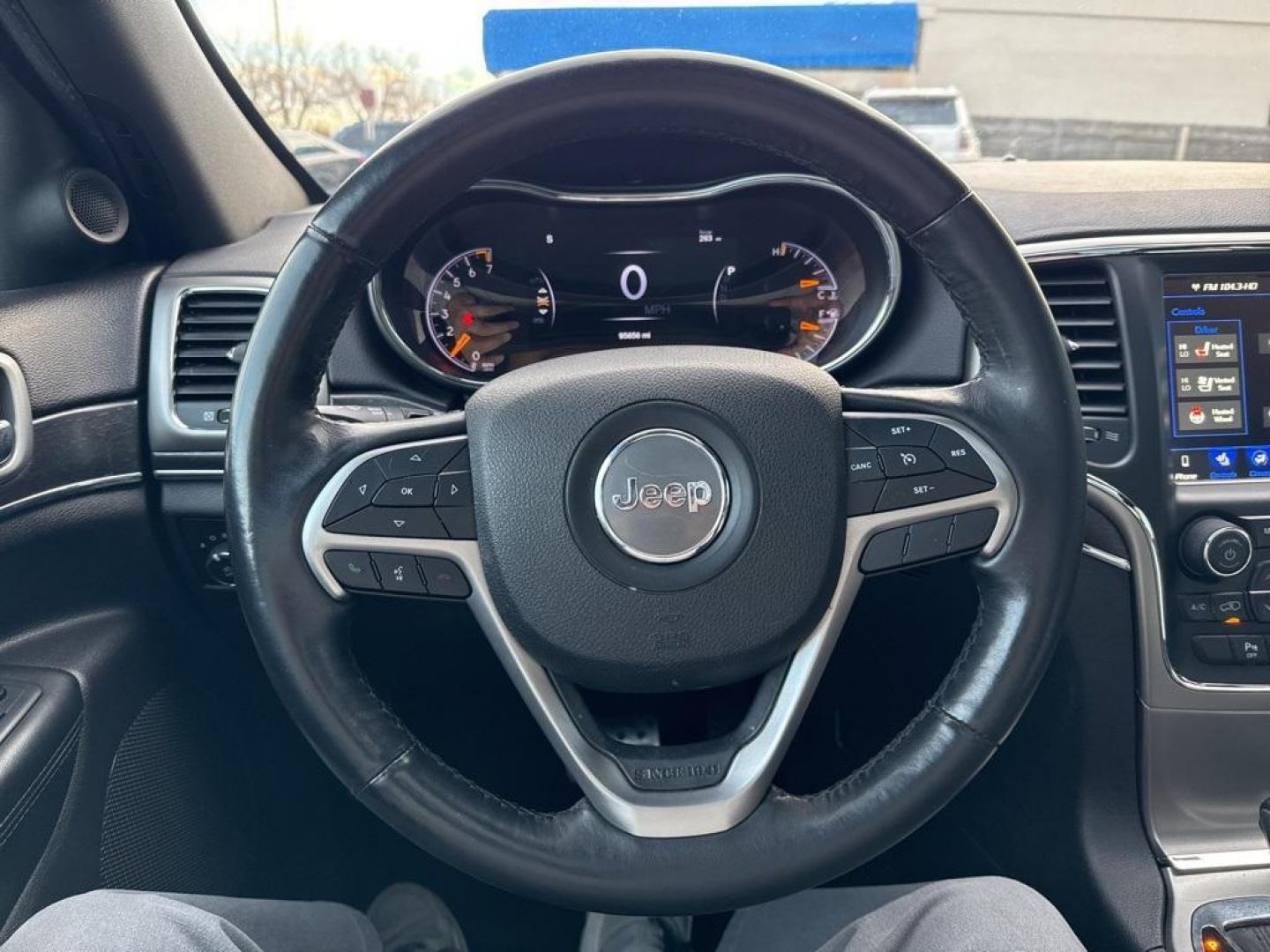 2018 GRAY Jeep Grand Cherokee LIMITED 4WD (1C4RJFBG2JC) with an V6, 3.6L engine, Automatic transmission, located at 10890 W. Colfax Ave., Lakewood, CO, 80215, (303) 274-7692, 39.739914, -105.120132 - Photo#52