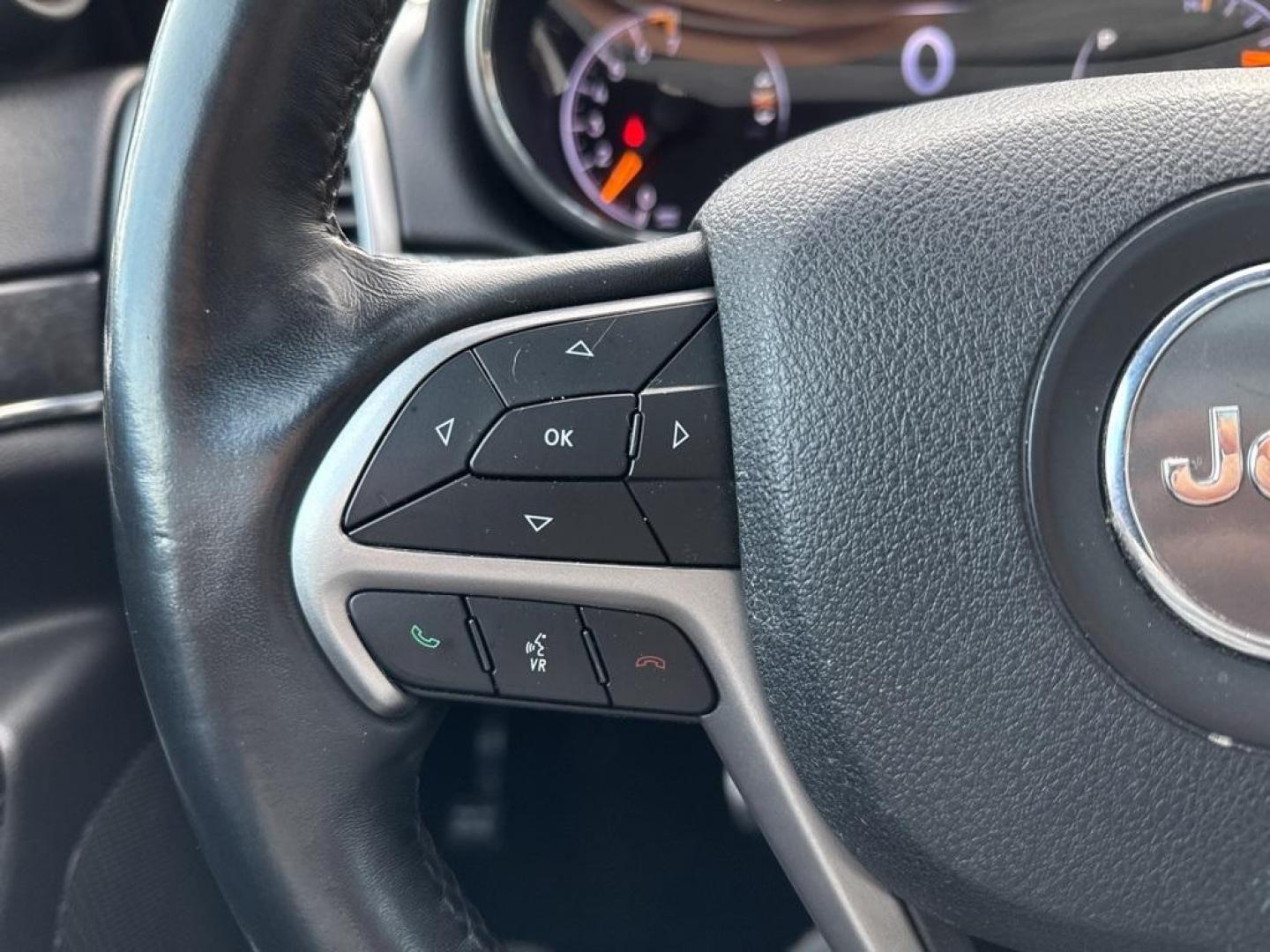 2018 GRAY Jeep Grand Cherokee LIMITED 4WD (1C4RJFBG2JC) with an V6, 3.6L engine, Automatic transmission, located at 10890 W. Colfax Ave., Lakewood, CO, 80215, (303) 274-7692, 39.739914, -105.120132 - Photo#67