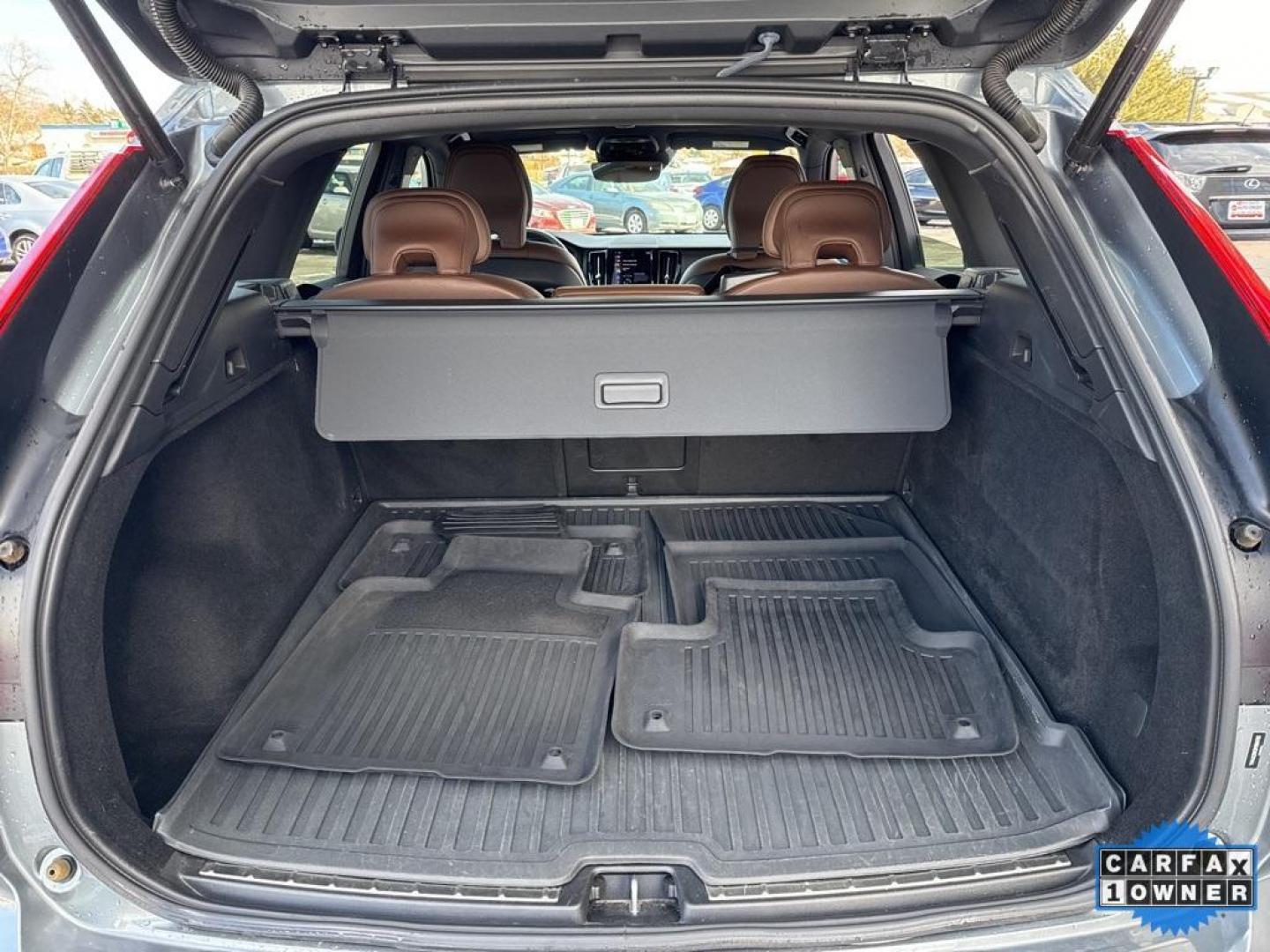 2021 Bright Silver Metallic /Maroon Brown Volvo XC60 T6 Momentum (YV4A22RK5M1) with an I4 Supercharged engine, Automatic transmission, located at 10890 W. Colfax Ave., Lakewood, CO, 80215, (303) 274-7692, 39.739914, -105.120132 - 2021 Volvo XC60 CARFAX One-Owner with regular service on Carfax. T6 engine producing 316 horsepower and equiped with Climate and Premium package. Loaded with hetaed front and rear seats, heated steering wheel, blind spot montoring, collision avoidance and mitigation. Apple/Android Carplay, Panoramic - Photo#16