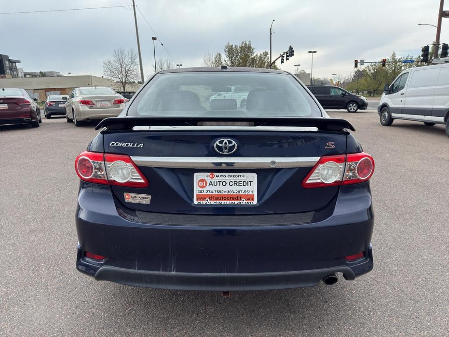 2011 BLUE Toyota Corolla S 5-SPEED MT (2T1BU4EE3BC) with an 4 Cyl, 1.8L engine, Manual transmission, located at 10890 W. Colfax Ave., Lakewood, CO, 80215, (303) 274-7692, 39.739914, -105.120132 - Photo#5