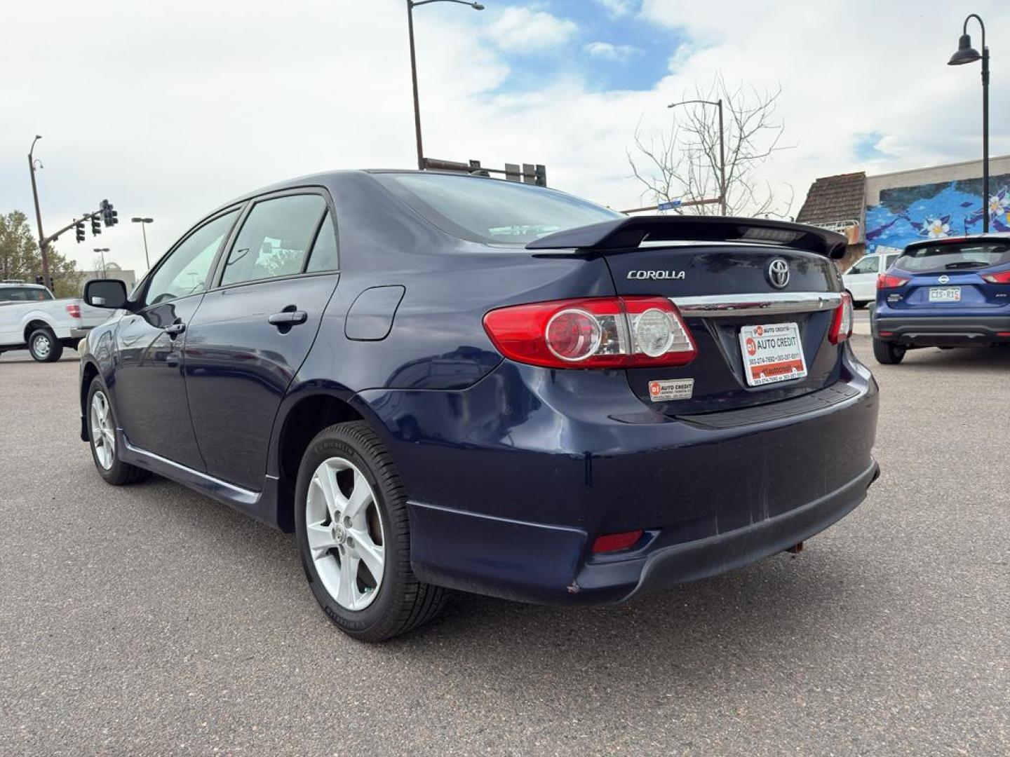 2011 BLUE Toyota Corolla S 5-SPEED MT (2T1BU4EE3BC) with an 4 Cyl, 1.8L engine, Manual transmission, located at 10890 W. Colfax Ave., Lakewood, CO, 80215, (303) 274-7692, 39.739914, -105.120132 - Photo#6