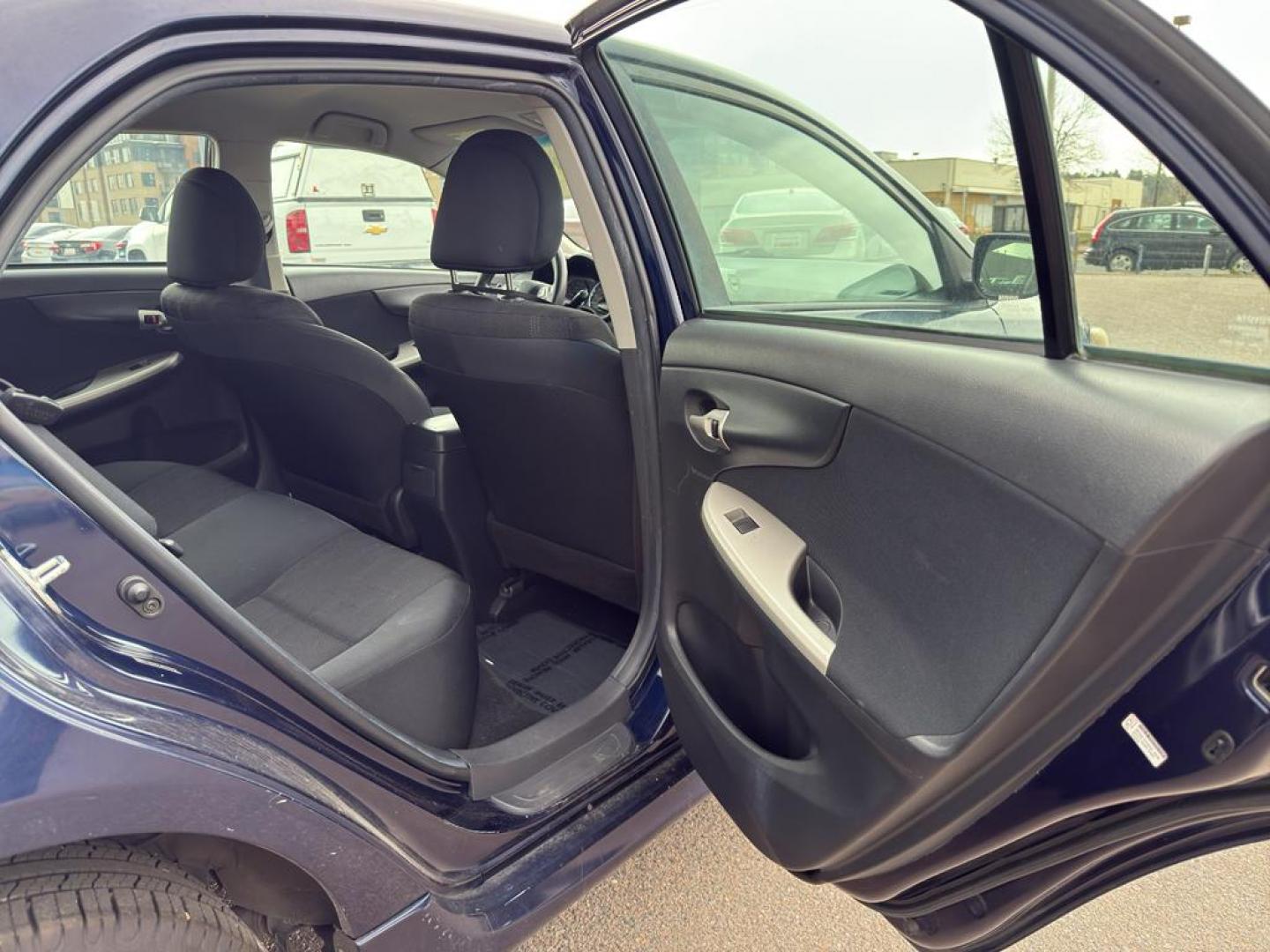 2011 BLUE Toyota Corolla S 5-SPEED MT (2T1BU4EE3BC) with an 4 Cyl, 1.8L engine, Manual transmission, located at 10890 W. Colfax Ave., Lakewood, CO, 80215, (303) 274-7692, 39.739914, -105.120132 - Photo#10