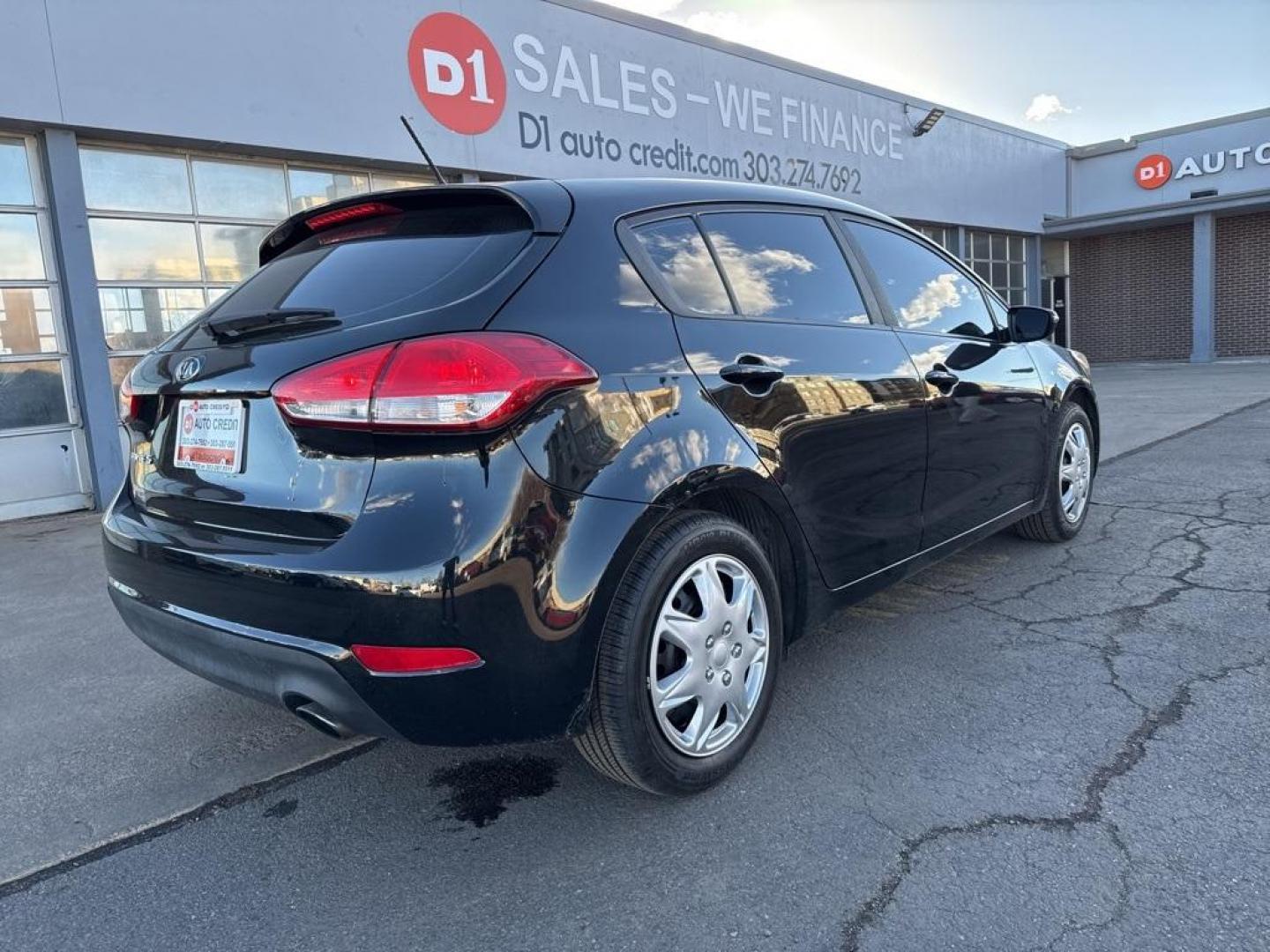 2016 BLACK Kia Forte5 LX (KNAFK5A83G5) with an 4 Cyl, 2.0L engine, Automatic transmission, located at 10890 W. Colfax Ave., Lakewood, CO, 80215, (303) 274-7692, 39.739914, -105.120132 - Photo#30
