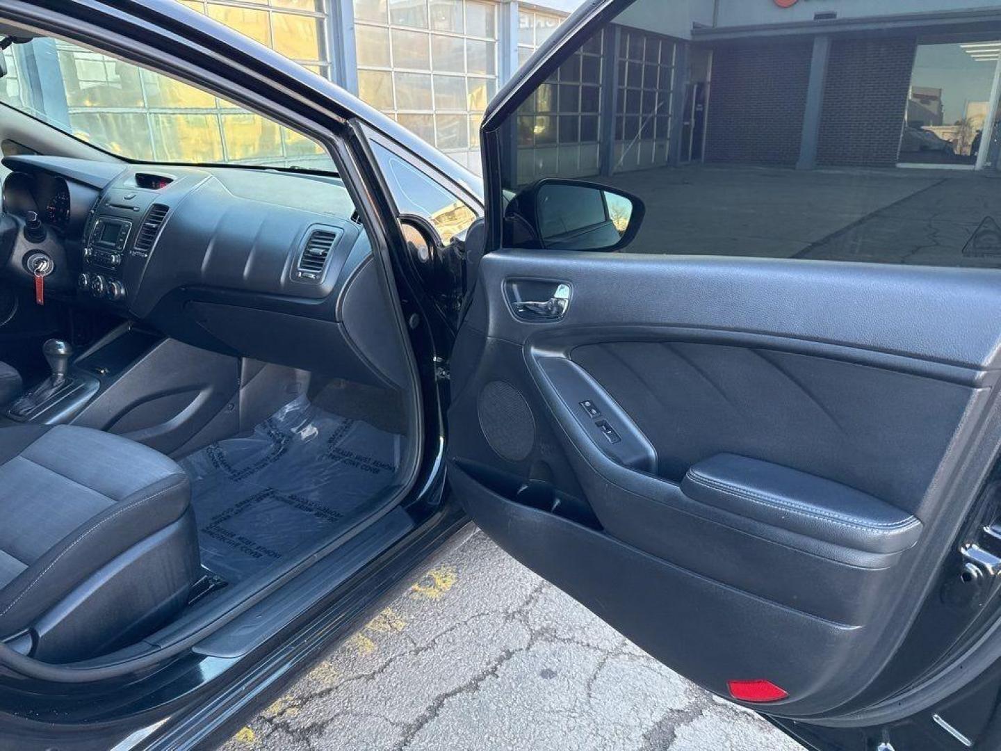 2016 BLACK Kia Forte5 LX (KNAFK5A83G5) with an 4 Cyl, 2.0L engine, Automatic transmission, located at 10890 W. Colfax Ave., Lakewood, CO, 80215, (303) 274-7692, 39.739914, -105.120132 - Photo#20