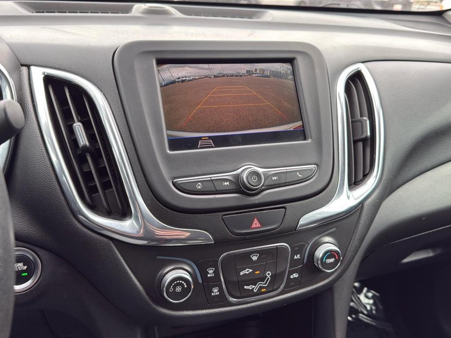 2020 SILVER Chevrolet Equinox LT (1LT) (2GNAXUEV4L6) with an 4 Cyl, 1.5L engine, Automatic transmission, located at 10890 W. Colfax Ave., Lakewood, CO, 80215, (303) 274-7692, 39.739914, -105.120132 - <b>Summary</b><br>Apple/ Android Carplay, Fully Serviced And Ready For Colorado! Non smoker,<br><br><b>Vehicle Details</b><br>Experience the perfect blend of style, efficiency, and versatility with this impressive 2020 Chevrolet Equinox LT (1LT)! This dynamic SUV is ready to elevate your driving exp - Photo#16