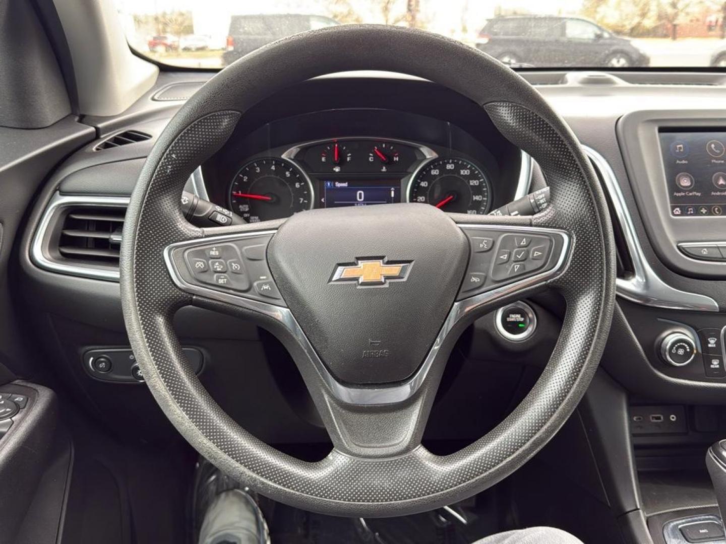 2020 SILVER Chevrolet Equinox LT (1LT) (2GNAXUEV4L6) with an 4 Cyl, 1.5L engine, Automatic transmission, located at 10890 W. Colfax Ave., Lakewood, CO, 80215, (303) 274-7692, 39.739914, -105.120132 - <b>Summary</b><br>Apple/ Android Carplay, Fully Serviced And Ready For Colorado! Non smoker,<br><br><b>Vehicle Details</b><br>Experience the perfect blend of style, efficiency, and versatility with this impressive 2020 Chevrolet Equinox LT (1LT)! This dynamic SUV is ready to elevate your driving exp - Photo#21