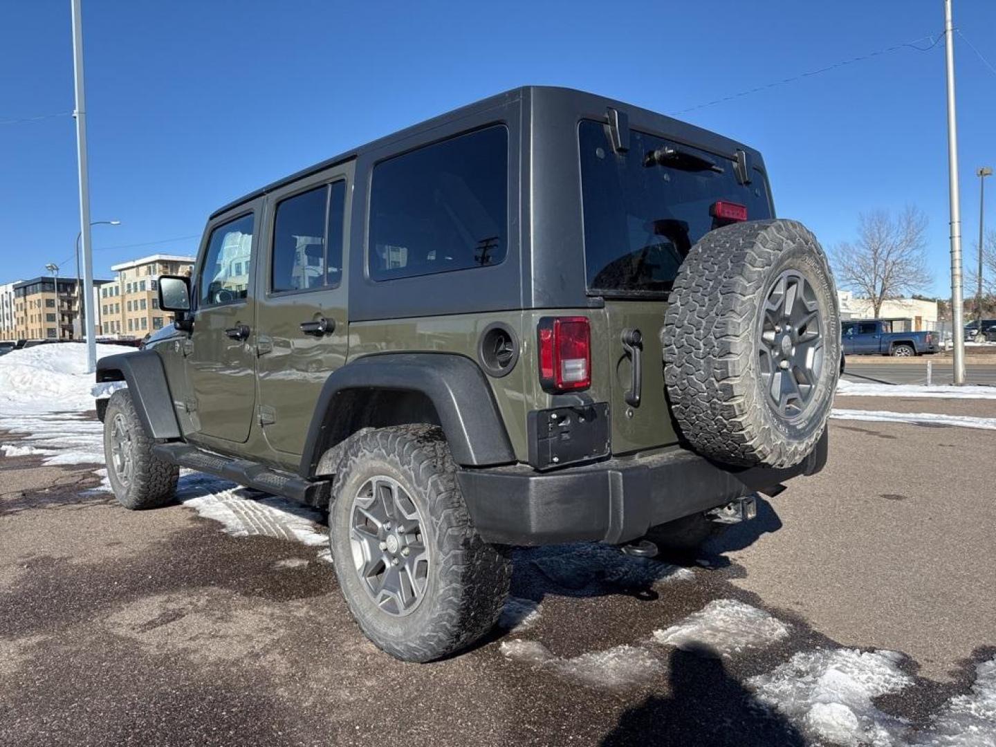 2015 Tank Clearcoat /Black Jeep Wrangler Unlimited Rubicon (1C4BJWFG7FL) with an 3.6L V6 24V VVT engine, Manual transmission, located at 10890 W. Colfax Ave., Lakewood, CO, 80215, (303) 274-7692, 39.739914, -105.120132 - 2015 Jeep Wrangler 4WD All Cars Have Clean Titles And Are Serviced Before Sale., Clean Carfax, No Accident, Non Smoker, 3.6L V6 24V VVT, 6-Speed Manual, 4WD, Body Color 3-Piece Hard Top.<br><br>D1 Auto NEVER charges dealer fees! All cars have clean titles and have been inspected for mechanical issue - Photo#6
