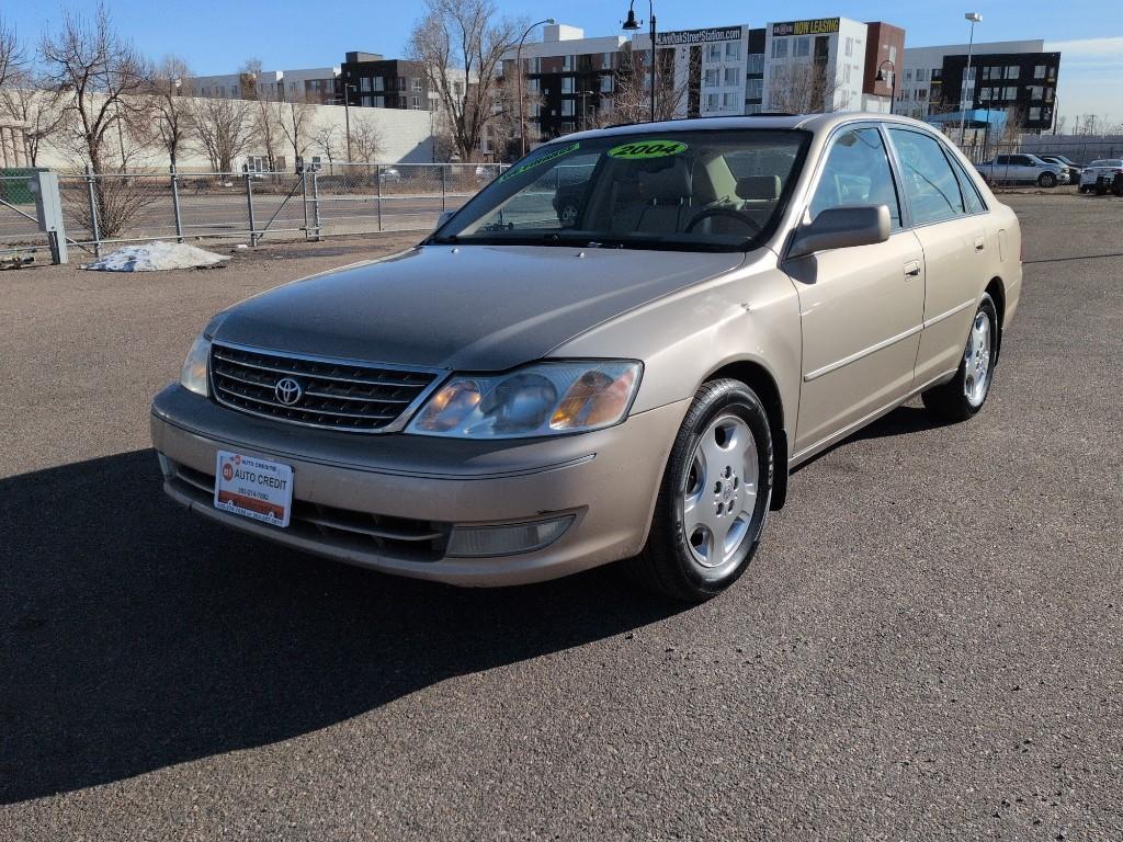 2004 GOLD Toyota Avalon XL (4T1BF28B74U) with an V6, 3.0L engine, Automatic transmission, located at 10890 W. Colfax Ave., Lakewood, CO, 80215, (303) 274-7692, 39.739914, -105.120132 - Photo#0