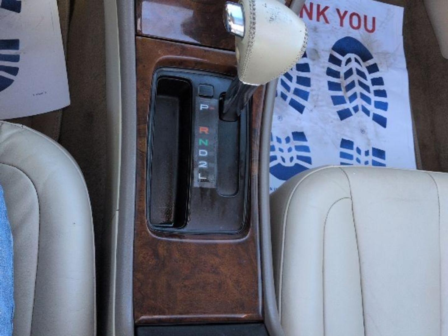 2004 GOLD Toyota Avalon XL (4T1BF28B74U) with an V6, 3.0L engine, Automatic transmission, located at 10890 W. Colfax Ave., Lakewood, CO, 80215, (303) 274-7692, 39.739914, -105.120132 - Photo#12