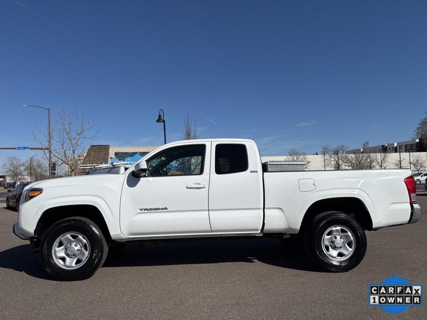2016 Super White /Cement Gray Toyota Tacoma SR5 (5TFSZ5ANXGX) with an V6 engine, Automatic transmission, located at 10890 W. Colfax Ave., Lakewood, CO, 80215, (303) 274-7692, 39.739914, -105.120132 - 2016 Toyota Tacoma CARFAX One-Owner. 4WD All Cars Have Clean Titles And Are Serviced Before Sale., CarfaxOne Owner, Backup Camera, Non Smoker, No Pet Odor Or Hair, Tacoma SR5, V6, 4WD.<br><br>D1 Auto NEVER charges dealer fees! All cars have clean titles and have been inspected for mechanical issues. - Photo#7