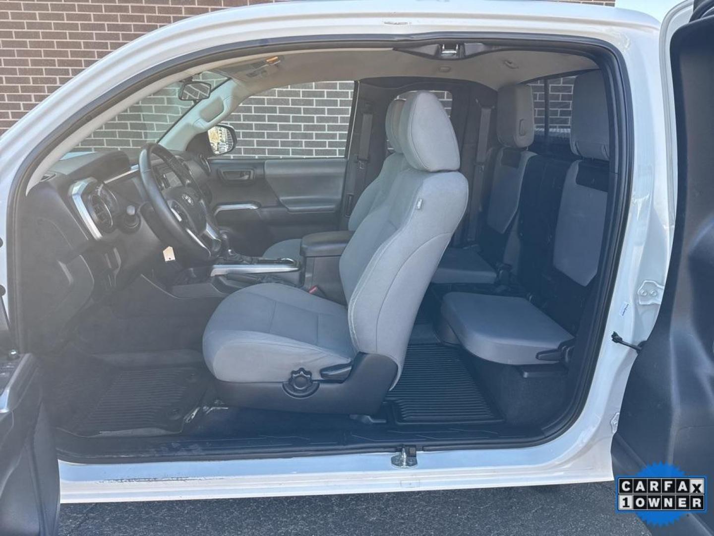 2016 Super White /Cement Gray Toyota Tacoma SR5 (5TFSZ5ANXGX) with an V6 engine, Automatic transmission, located at 10890 W. Colfax Ave., Lakewood, CO, 80215, (303) 274-7692, 39.739914, -105.120132 - 2016 Toyota Tacoma CARFAX One-Owner. 4WD All Cars Have Clean Titles And Are Serviced Before Sale., CarfaxOne Owner, Backup Camera, Non Smoker, No Pet Odor Or Hair, Tacoma SR5, V6, 4WD.<br><br>D1 Auto NEVER charges dealer fees! All cars have clean titles and have been inspected for mechanical issues. - Photo#16