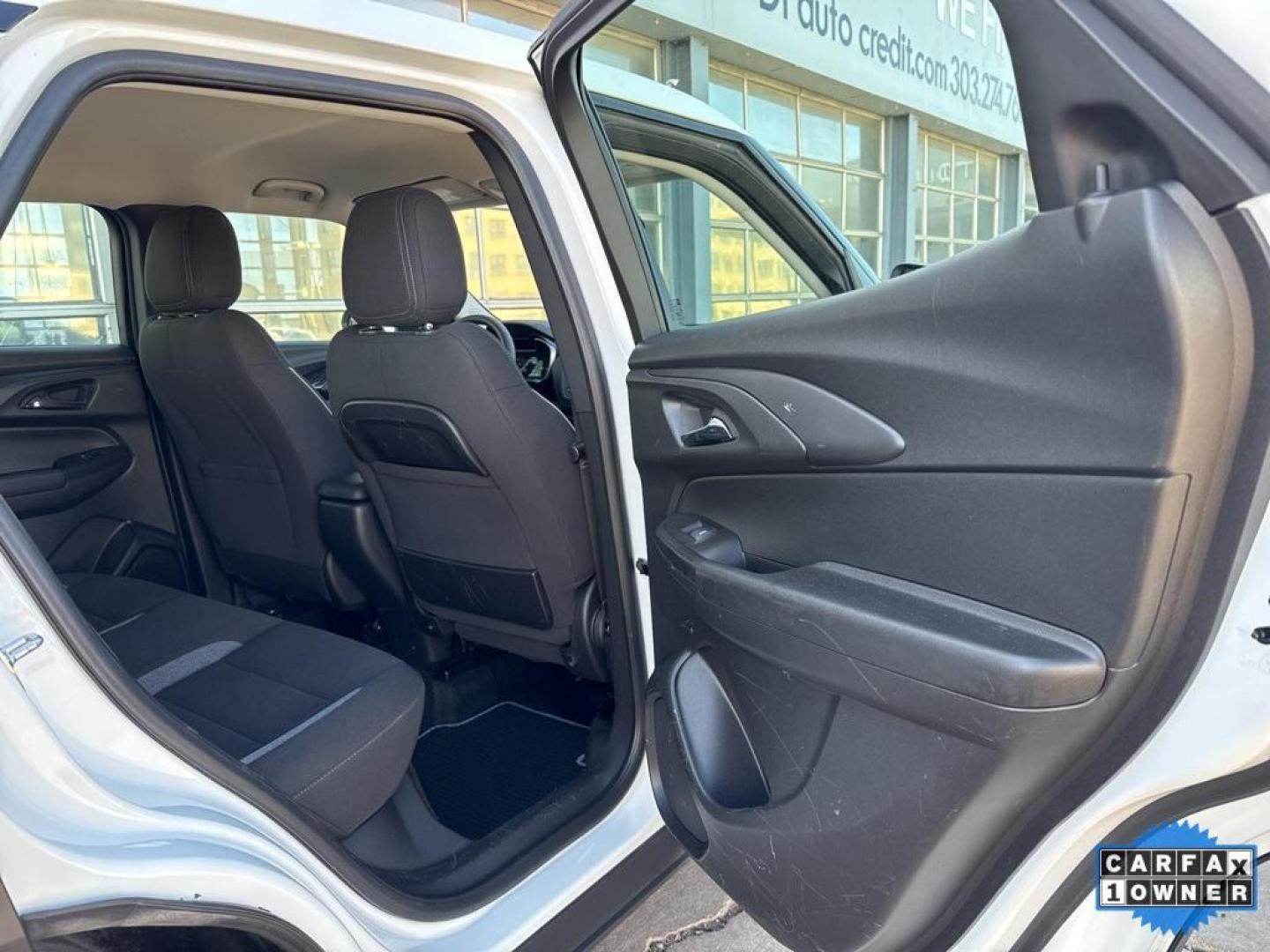 2023 WHITE /GRAY Chevrolet TrailBlazer LS (KL79MNSLXPB) with an 3 Cyl, 1.3L engine, Automatic transmission, located at 10890 W. Colfax Ave., Lakewood, CO, 80215, (303) 274-7692, 39.739914, -105.120132 - Photo#55