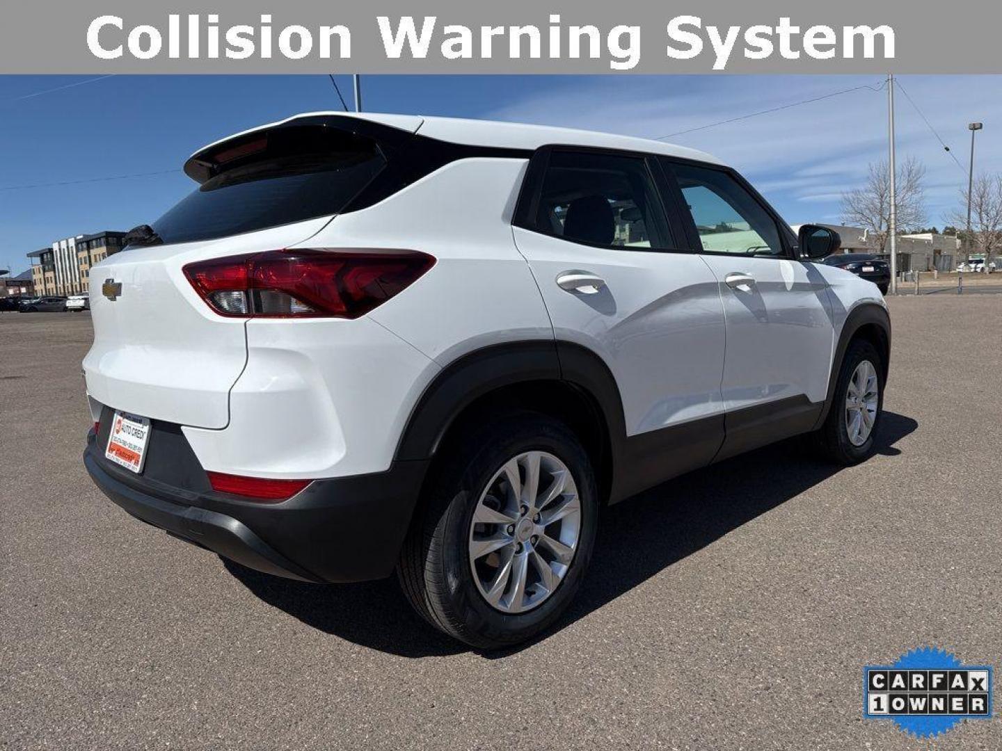 2023 WHITE /GRAY Chevrolet TrailBlazer LS (KL79MNSLXPB) with an 3 Cyl, 1.3L engine, Automatic transmission, located at 10890 W. Colfax Ave., Lakewood, CO, 80215, (303) 274-7692, 39.739914, -105.120132 - Photo#4