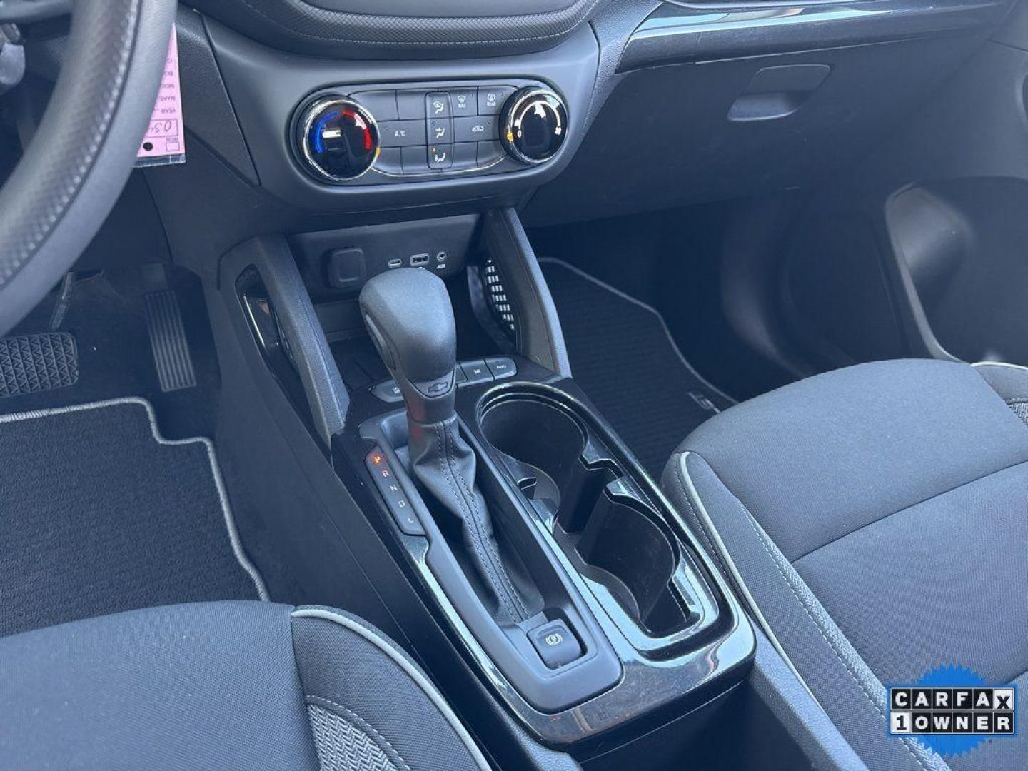 2023 WHITE /GRAY Chevrolet TrailBlazer LS (KL79MNSLXPB) with an 3 Cyl, 1.3L engine, Automatic transmission, located at 10890 W. Colfax Ave., Lakewood, CO, 80215, (303) 274-7692, 39.739914, -105.120132 - Photo#12
