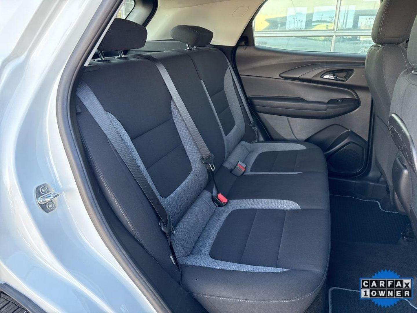 2023 WHITE /GRAY Chevrolet TrailBlazer LS (KL79MNSLXPB) with an 3 Cyl, 1.3L engine, Automatic transmission, located at 10890 W. Colfax Ave., Lakewood, CO, 80215, (303) 274-7692, 39.739914, -105.120132 - Photo#16
