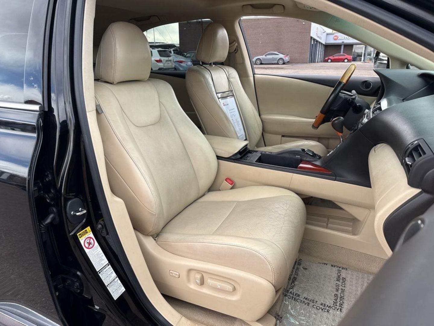 2010 BLACK Lexus RX 350 Base (2T2BK1BA3AC) with an V6, 3.5L engine, Automatic transmission, located at 10890 W. Colfax Ave., Lakewood, CO, 80215, (303) 274-7692, 39.739914, -105.120132 - Photo#9
