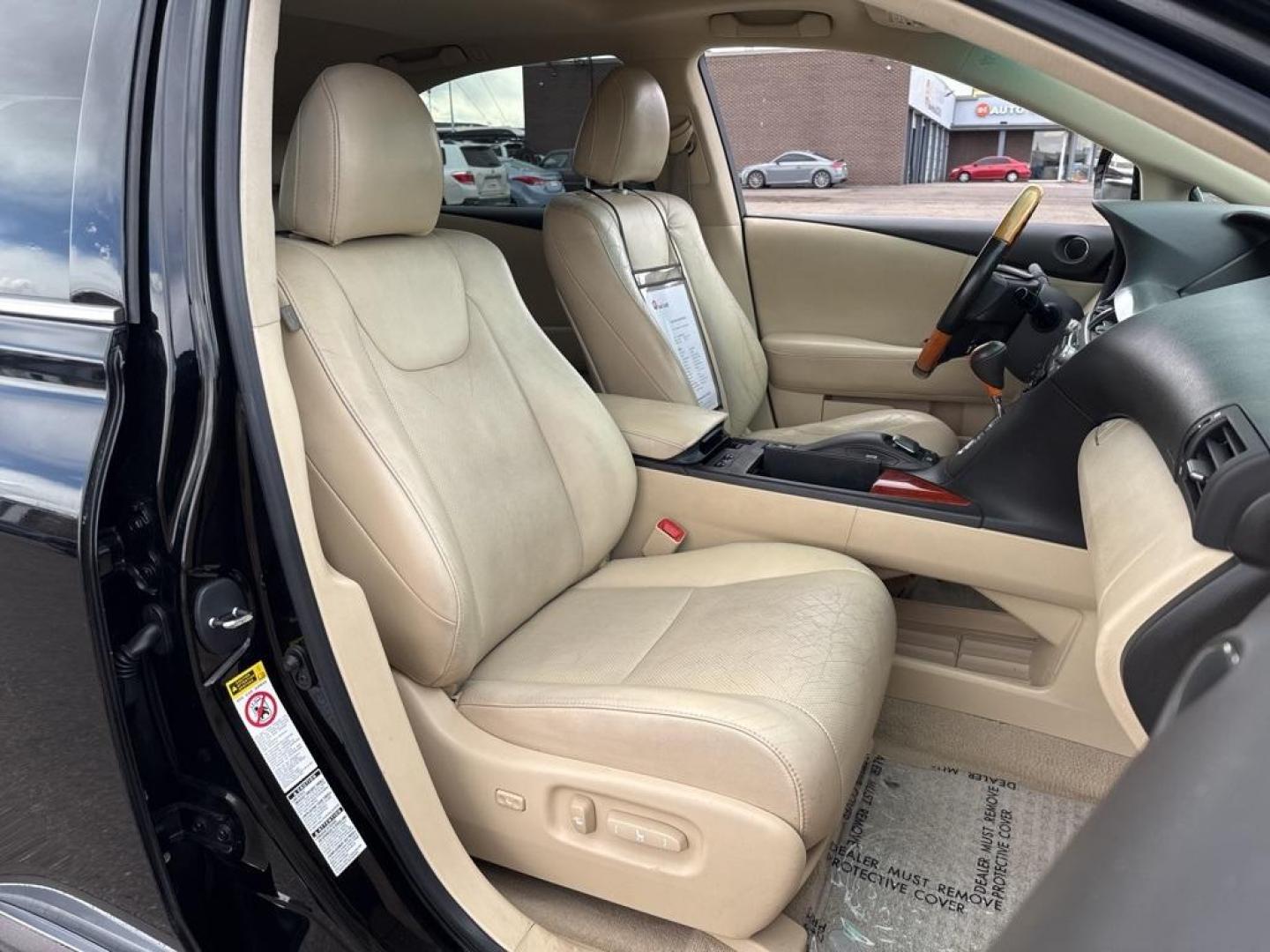 2010 BLACK Lexus RX 350 Base (2T2BK1BA3AC) with an V6, 3.5L engine, Automatic transmission, located at 10890 W. Colfax Ave., Lakewood, CO, 80215, (303) 274-7692, 39.739914, -105.120132 - Photo#39