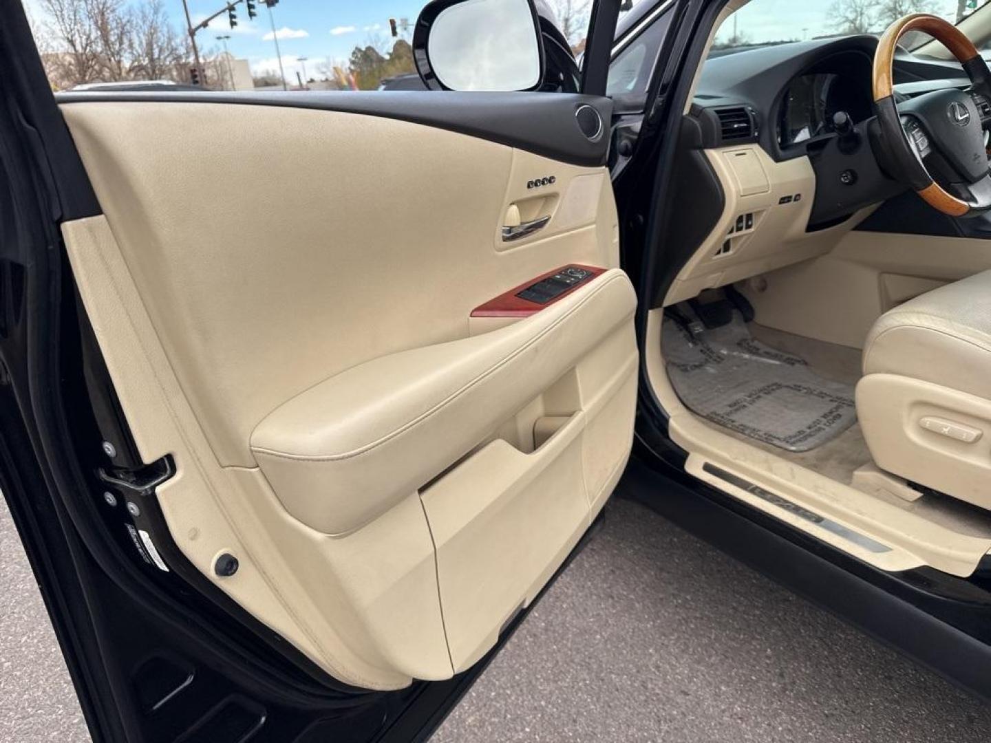 2010 BLACK Lexus RX 350 Base (2T2BK1BA3AC) with an V6, 3.5L engine, Automatic transmission, located at 10890 W. Colfax Ave., Lakewood, CO, 80215, (303) 274-7692, 39.739914, -105.120132 - Photo#47