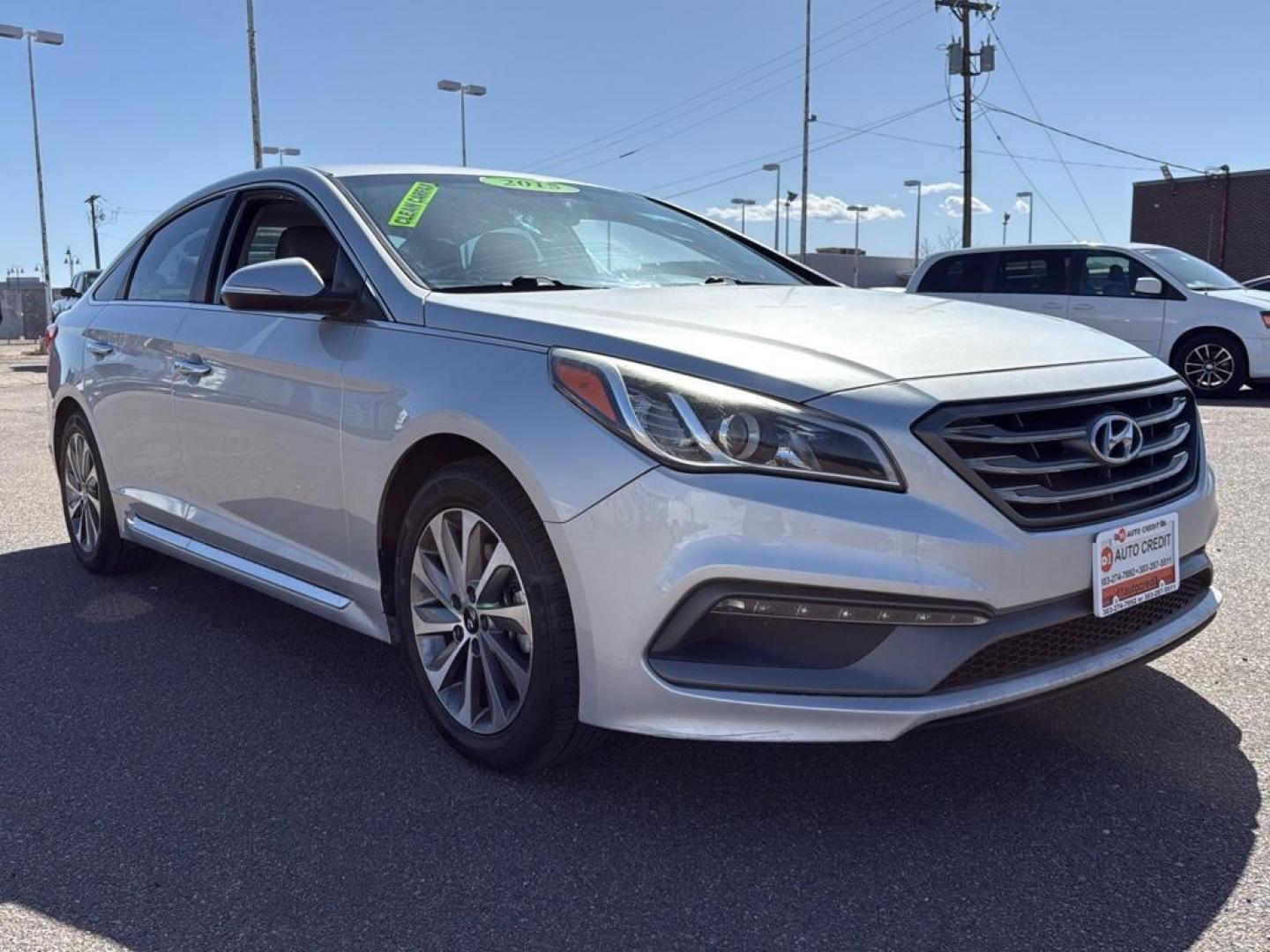 2015 SILVER Hyundai Sonata SPORT (5NPE34AF4FH) with an 4 Cyl, 2.4L engine, Automatic transmission, located at 10890 W. Colfax Ave., Lakewood, CO, 80215, (303) 274-7692, 39.739914, -105.120132 - Photo#2