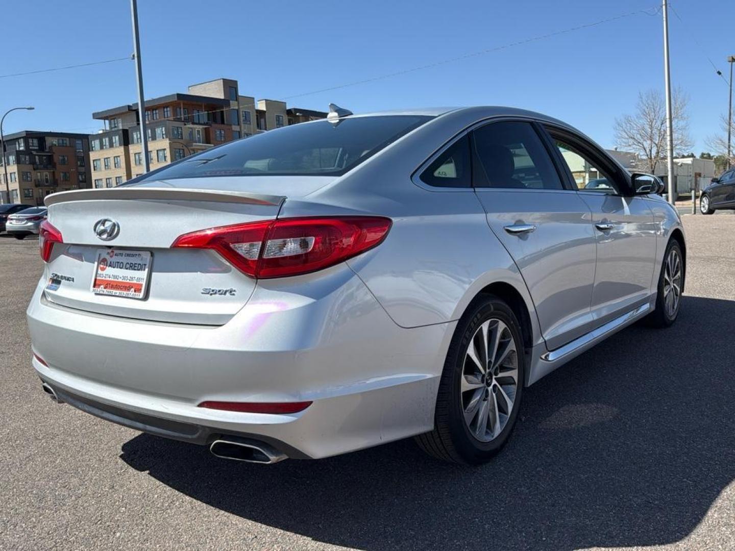 2015 SILVER Hyundai Sonata SPORT (5NPE34AF4FH) with an 4 Cyl, 2.4L engine, Automatic transmission, located at 10890 W. Colfax Ave., Lakewood, CO, 80215, (303) 274-7692, 39.739914, -105.120132 - Photo#4