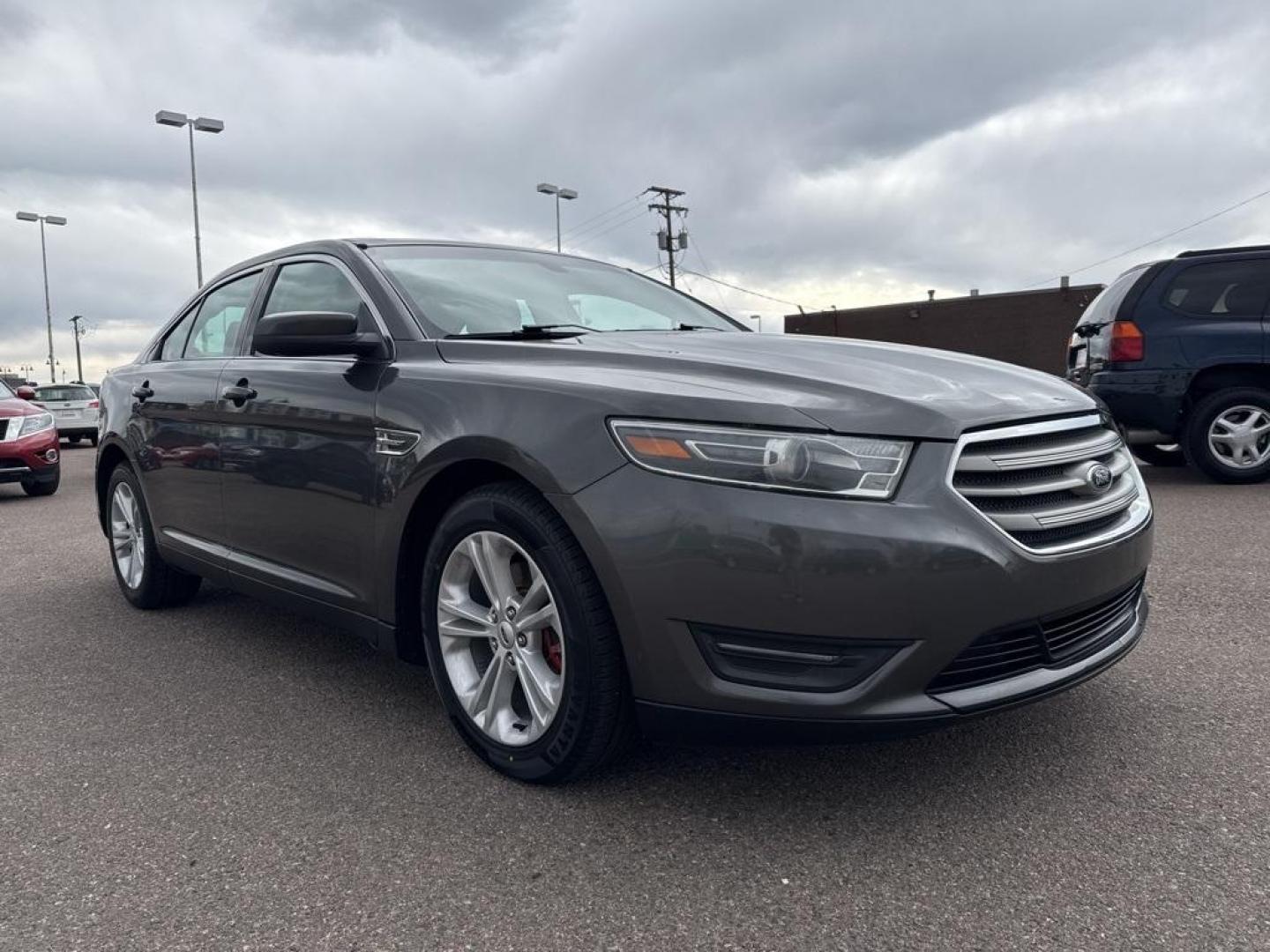 2016 GRAY Ford Taurus SEL (1FAHP2E85GG) with an V6, 3.5L engine, Automatic transmission, located at 10890 W. Colfax Ave., Lakewood, CO, 80215, (303) 274-7692, 39.739914, -105.120132 - Photo#29