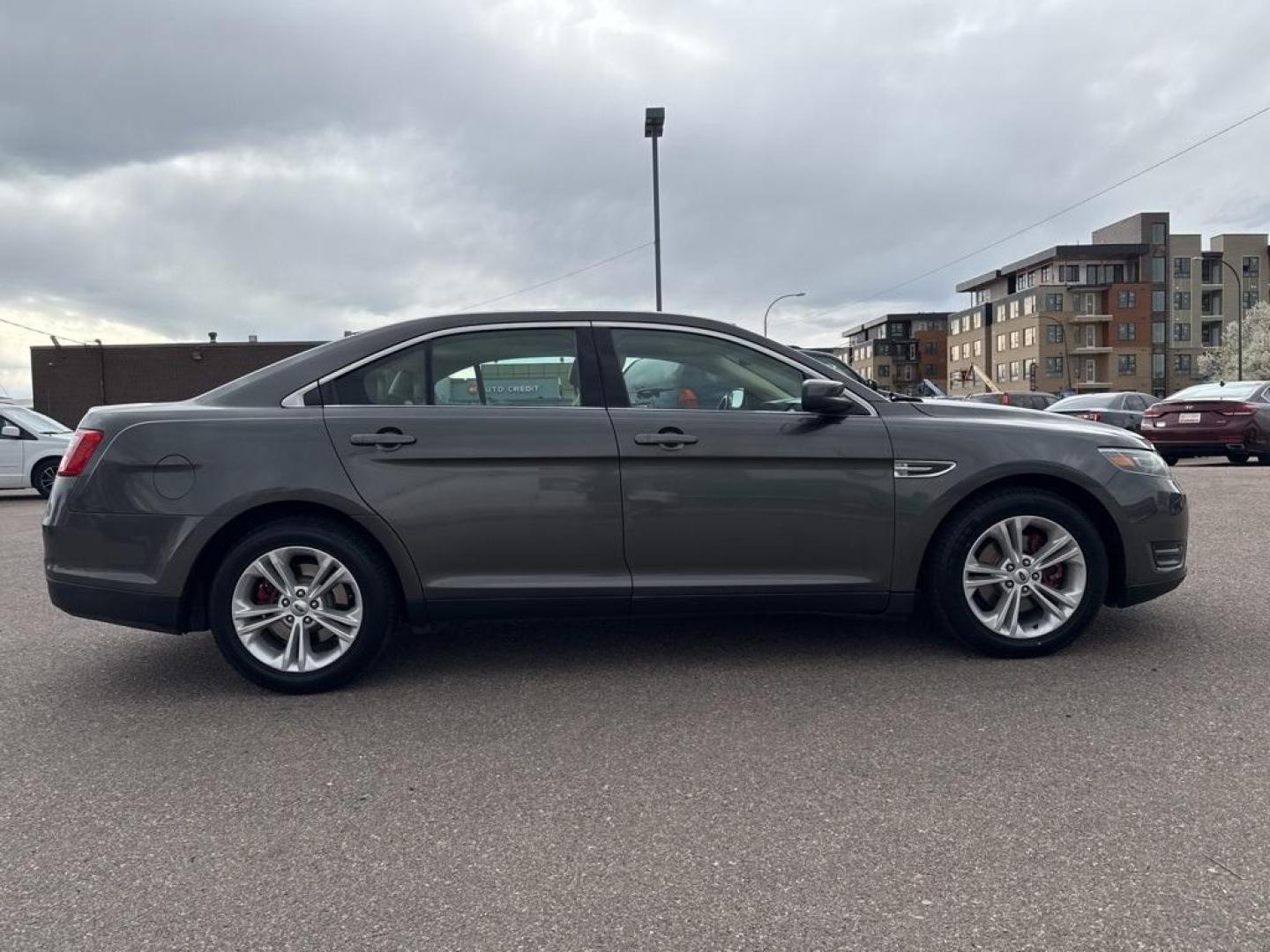 2016 GRAY Ford Taurus SEL (1FAHP2E85GG) with an V6, 3.5L engine, Automatic transmission, located at 10890 W. Colfax Ave., Lakewood, CO, 80215, (303) 274-7692, 39.739914, -105.120132 - Photo#30