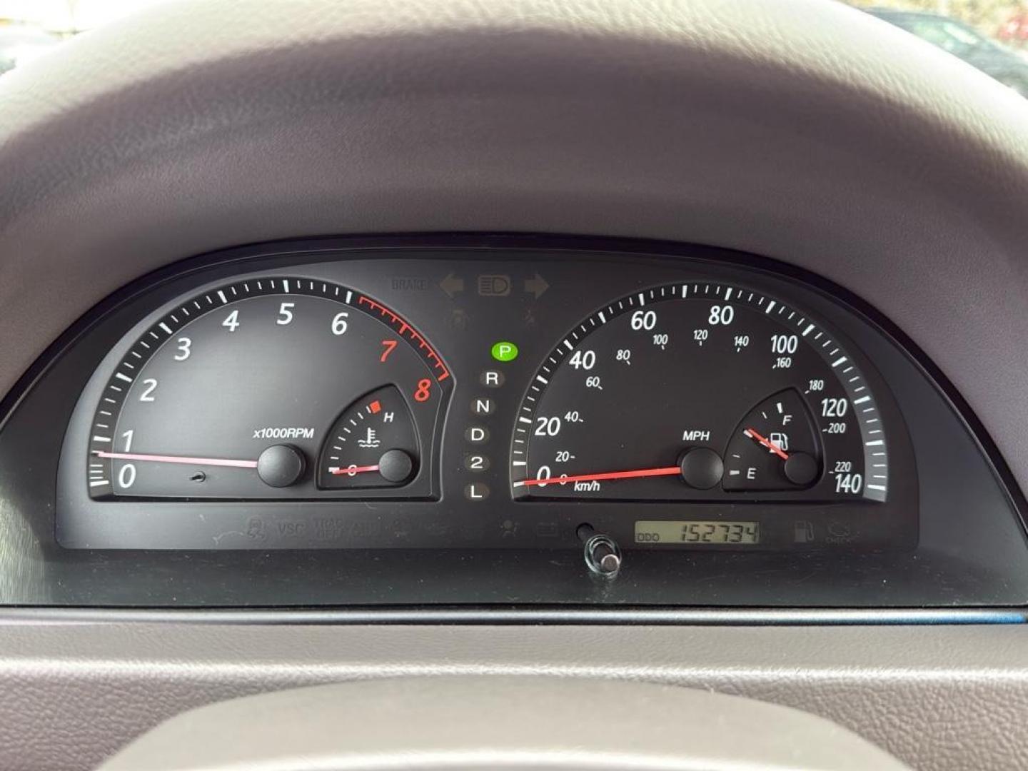 2002 SILVER Toyota Camry LE (JTDBE32K520) with an 4 Cyl, 2.4L engine, Automatic transmission, located at 10890 W. Colfax Ave., Lakewood, CO, 80215, (303) 274-7692, 39.739914, -105.120132 - Photo#9