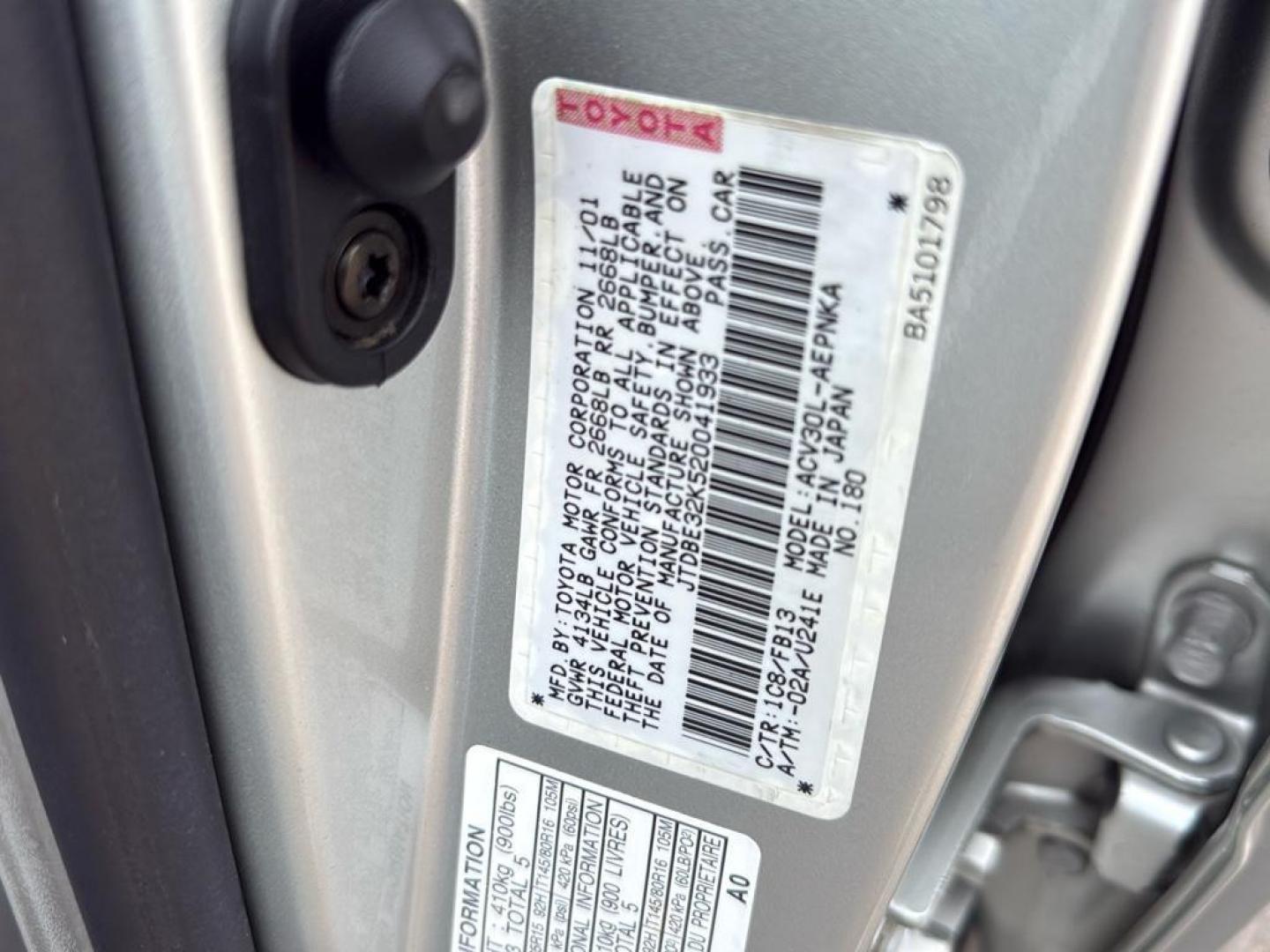 2002 SILVER Toyota Camry LE (JTDBE32K520) with an 4 Cyl, 2.4L engine, Automatic transmission, located at 10890 W. Colfax Ave., Lakewood, CO, 80215, (303) 274-7692, 39.739914, -105.120132 - Photo#23