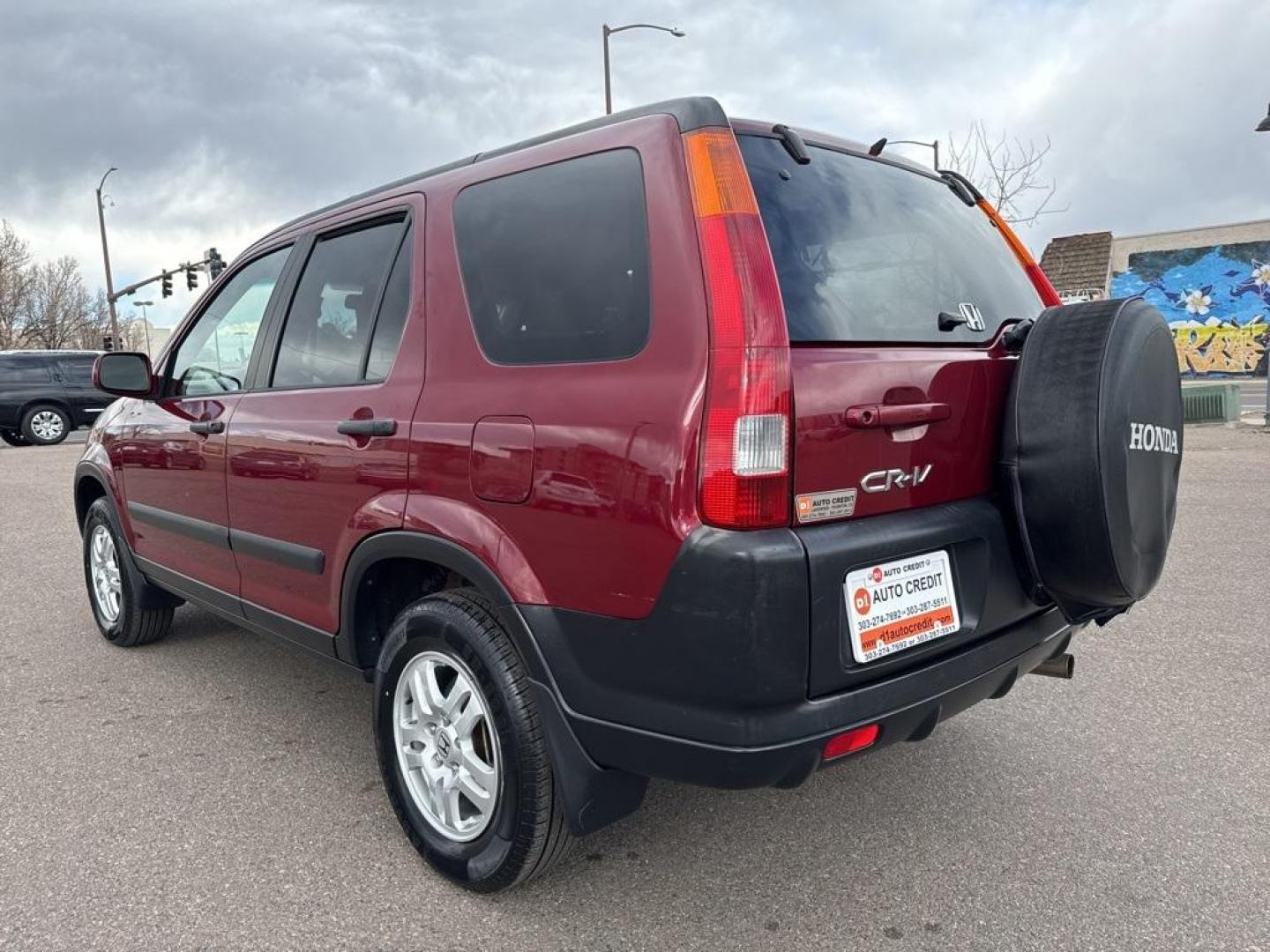 2004 Chianti Red Pearl /Saddle Honda CR-V EX (JHLRD78854C) with an 2.4L I4 SMPI DOHC engine, Automatic transmission, located at 10890 W. Colfax Ave., Lakewood, CO, 80215, (303) 274-7692, 39.739914, -105.120132 - 2004 Honda CR-V AWD AWD.<br><br>D1 Auto NEVER charges dealer fees! All cars have clean titles and have been inspected for mechanical issues. We have financing for everyone. Good credit, bad credit, first time buyers.<br><br>Please call Lakewood Location 303-274-7692 or Thornton 303-287-5511 to sched - Photo#6