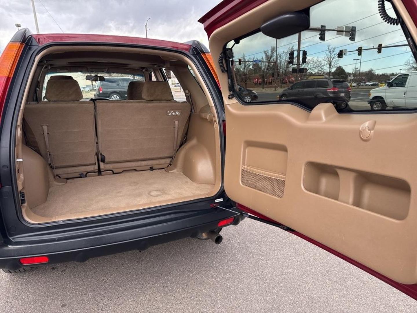2004 Chianti Red Pearl /Saddle Honda CR-V EX (JHLRD78854C) with an 2.4L I4 SMPI DOHC engine, Automatic transmission, located at 10890 W. Colfax Ave., Lakewood, CO, 80215, (303) 274-7692, 39.739914, -105.120132 - 2004 Honda CR-V AWD AWD.<br><br>D1 Auto NEVER charges dealer fees! All cars have clean titles and have been inspected for mechanical issues. We have financing for everyone. Good credit, bad credit, first time buyers.<br><br>Please call Lakewood Location 303-274-7692 or Thornton 303-287-5511 to sched - Photo#17