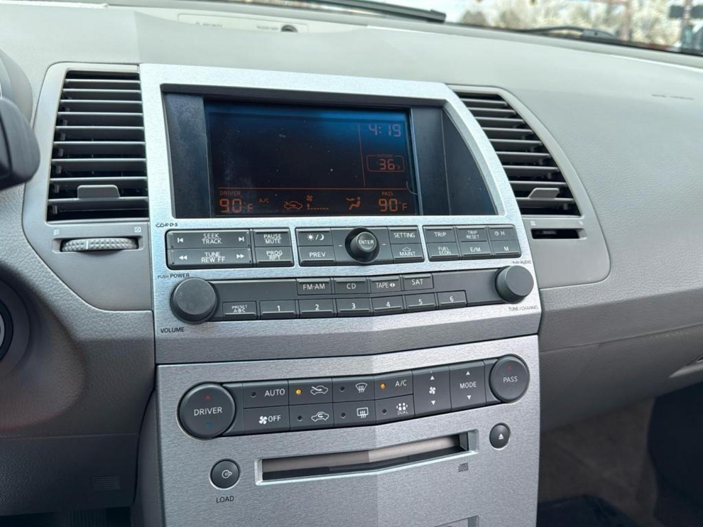2005 SILVER Nissan Maxima SE (1N4BA41E55C) with an V6, 3.5L engine, Automatic transmission, located at 10890 W. Colfax Ave., Lakewood, CO, 80215, (303) 274-7692, 39.739914, -105.120132 - Photo#20