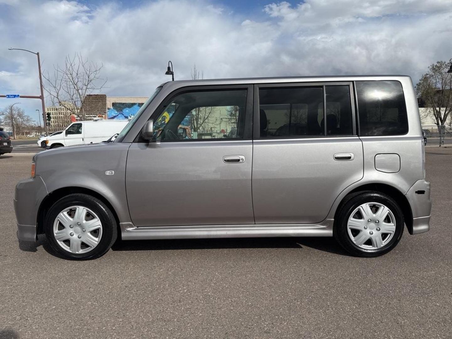 2006 SILVER Scion xB Base (JTLKT324364) with an 4 Cyl, 1.5L engine, Automatic transmission, located at 10890 W. Colfax Ave., Lakewood, CO, 80215, (303) 274-7692, 39.739914, -105.120132 - Photo#29