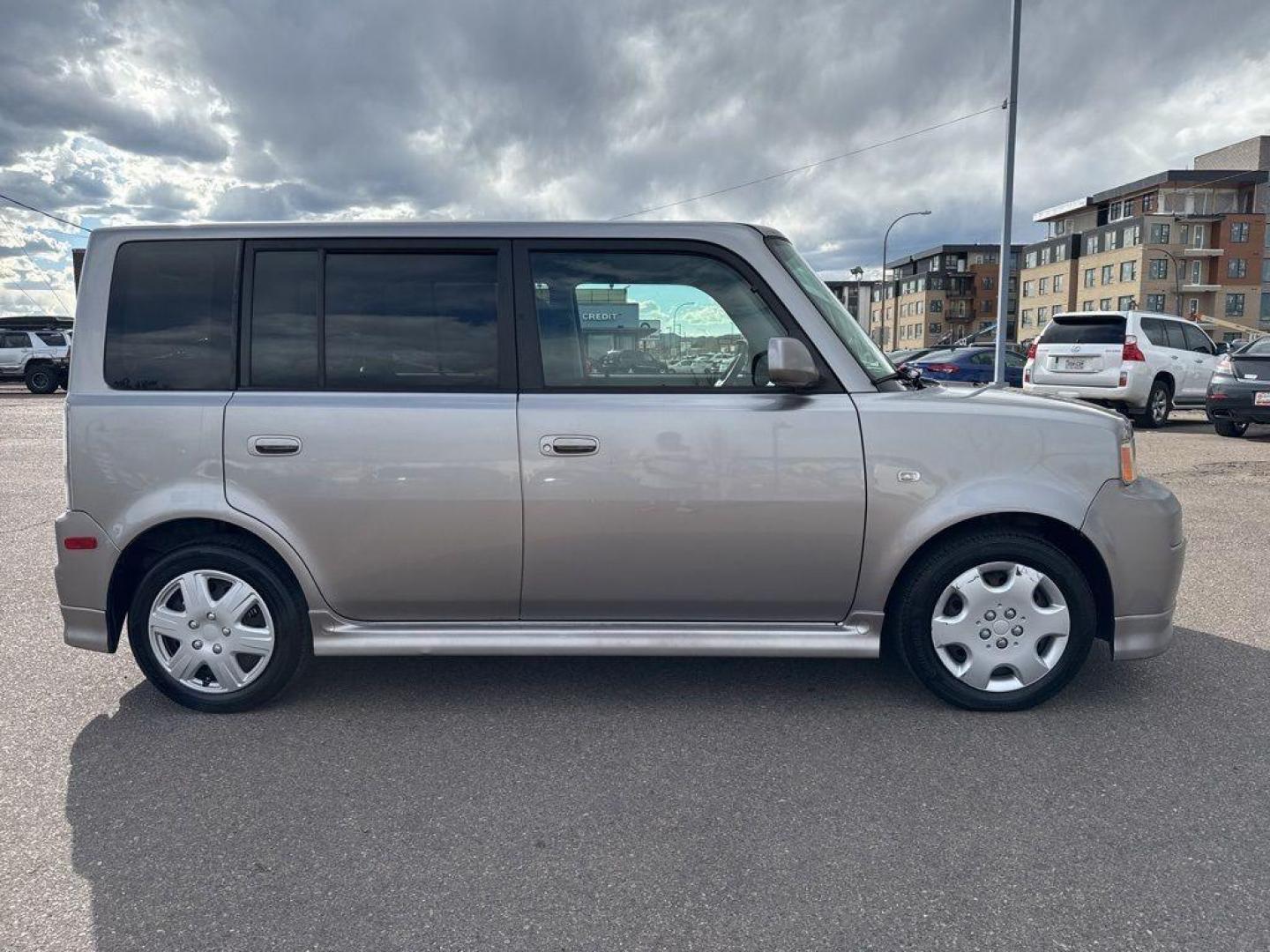 2006 SILVER Scion xB Base (JTLKT324364) with an 4 Cyl, 1.5L engine, Automatic transmission, located at 10890 W. Colfax Ave., Lakewood, CO, 80215, (303) 274-7692, 39.739914, -105.120132 - Photo#3