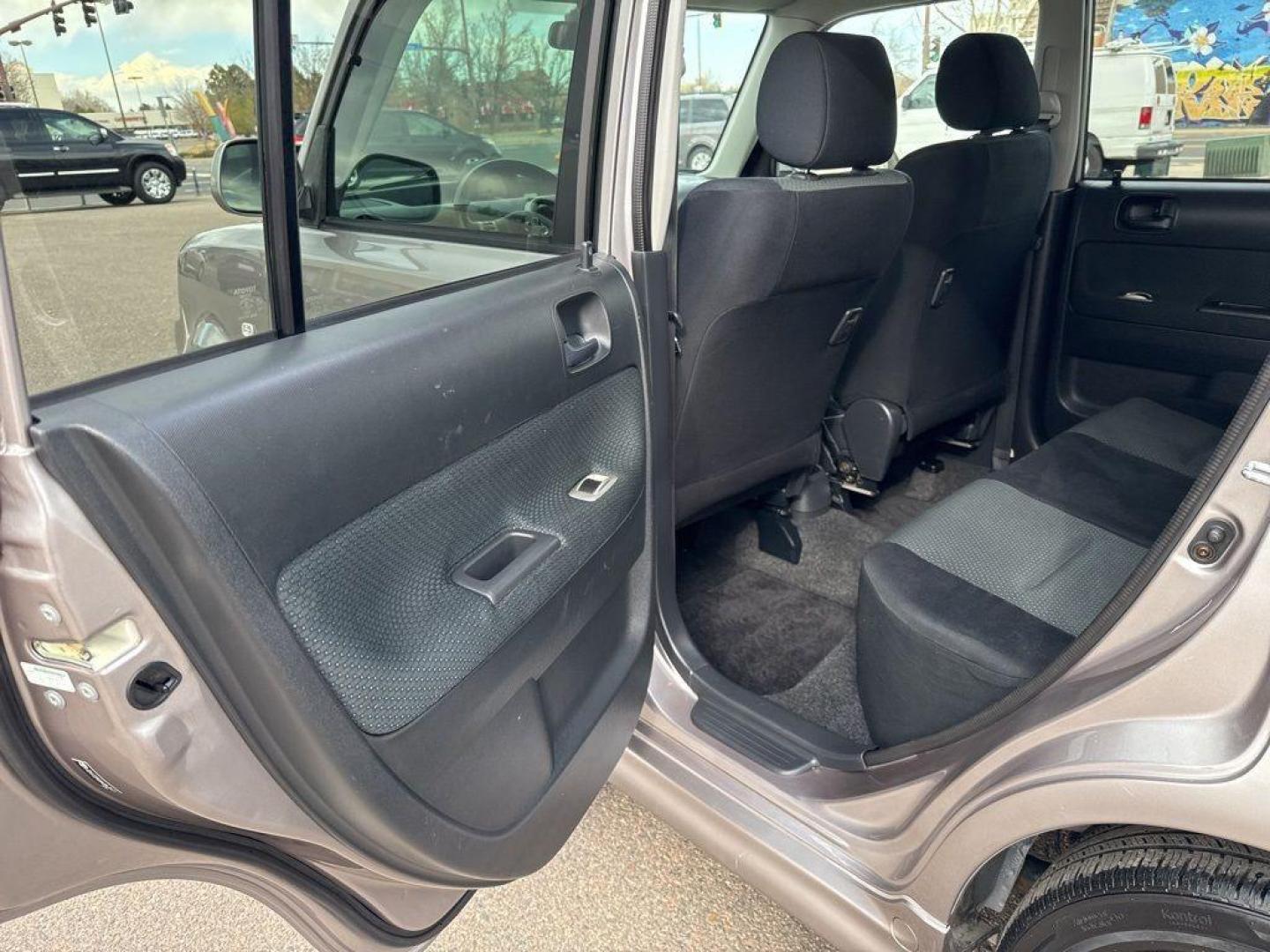 2006 SILVER Scion xB Base (JTLKT324364) with an 4 Cyl, 1.5L engine, Automatic transmission, located at 10890 W. Colfax Ave., Lakewood, CO, 80215, (303) 274-7692, 39.739914, -105.120132 - Photo#20