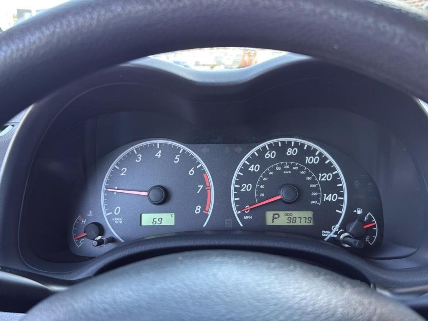 2013 SILVER Toyota Corolla LE (2T1BU4EE7DC) with an 4 Cyl, 1.8L engine, Automatic 5-Speed transmission, located at 10890 W. Colfax Ave., Lakewood, CO, 80215, (303) 274-7692, 39.739914, -105.120132 - Photo#8