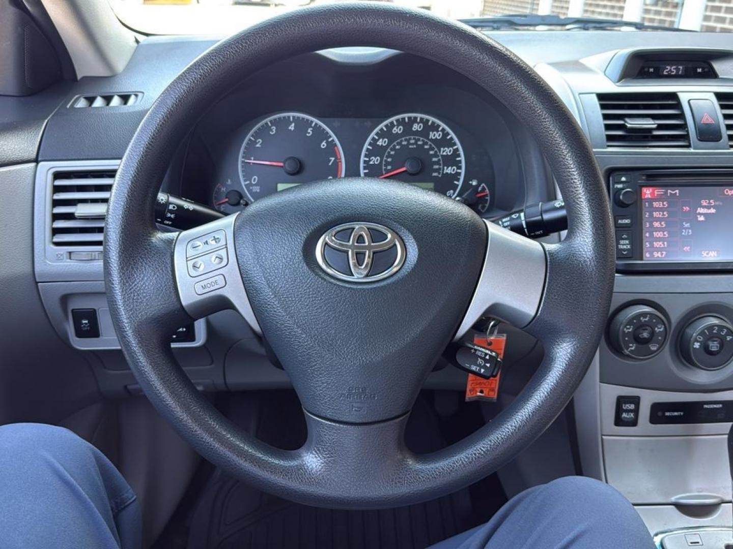 2013 SILVER Toyota Corolla LE (2T1BU4EE7DC) with an 4 Cyl, 1.8L engine, Automatic 5-Speed transmission, located at 10890 W. Colfax Ave., Lakewood, CO, 80215, (303) 274-7692, 39.739914, -105.120132 - Photo#13