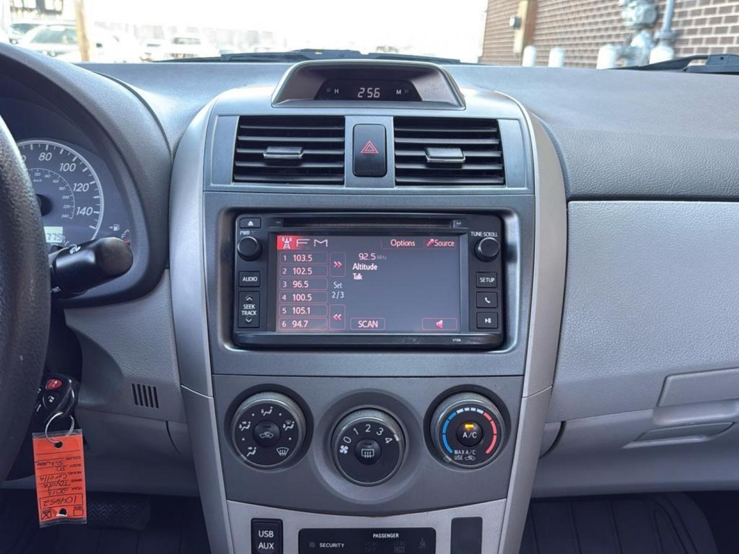 2013 SILVER Toyota Corolla LE (2T1BU4EE7DC) with an 4 Cyl, 1.8L engine, Automatic 5-Speed transmission, located at 10890 W. Colfax Ave., Lakewood, CO, 80215, (303) 274-7692, 39.739914, -105.120132 - Photo#14