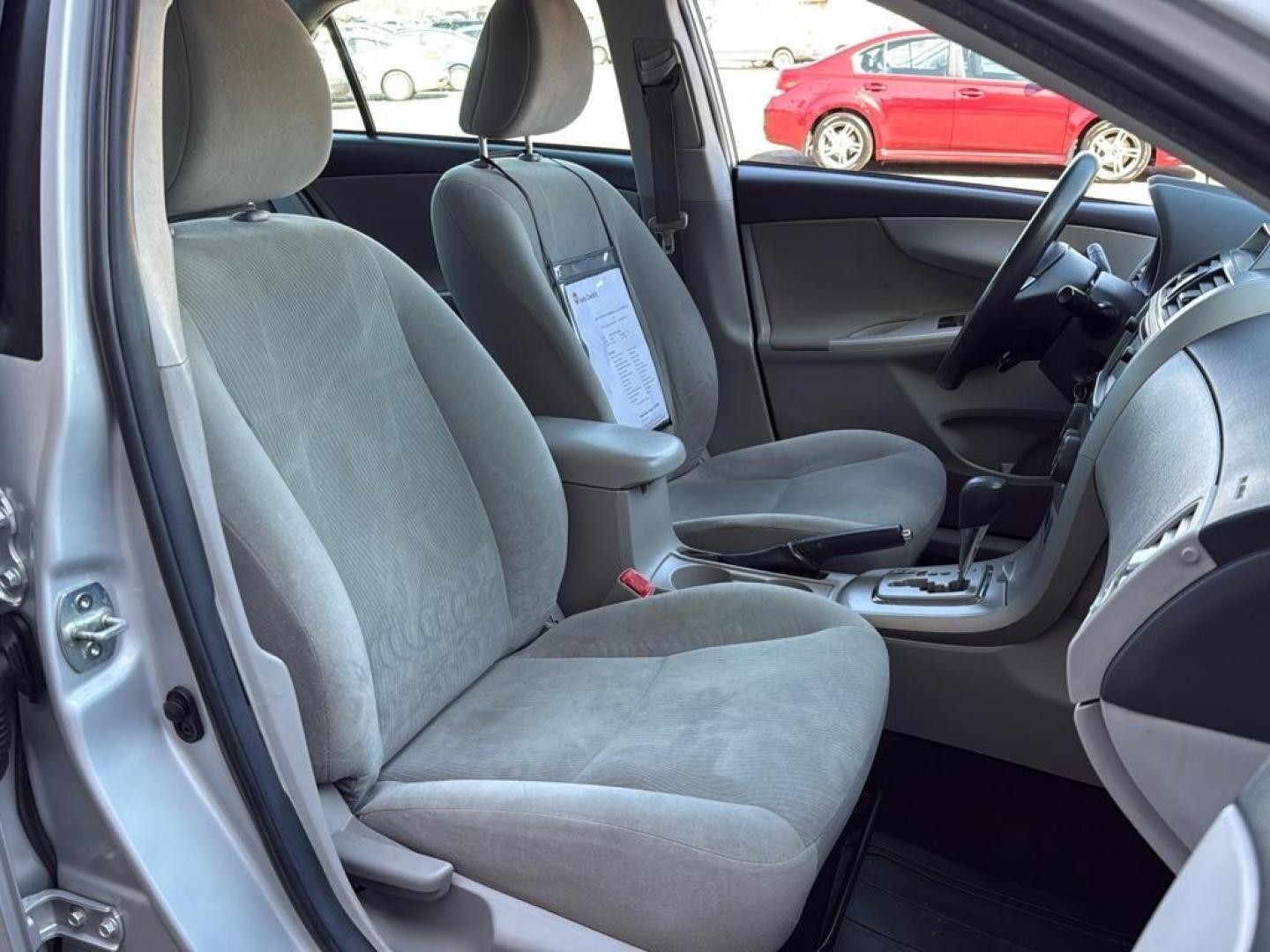 2013 SILVER Toyota Corolla LE (2T1BU4EE7DC) with an 4 Cyl, 1.8L engine, Automatic 5-Speed transmission, located at 10890 W. Colfax Ave., Lakewood, CO, 80215, (303) 274-7692, 39.739914, -105.120132 - Photo#20
