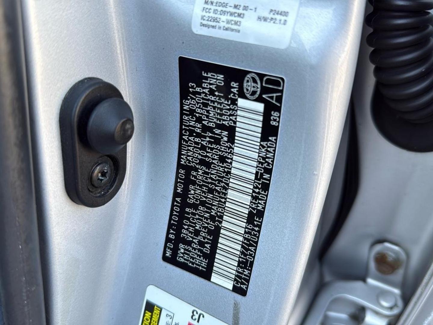 2013 SILVER Toyota Corolla LE (2T1BU4EE7DC) with an 4 Cyl, 1.8L engine, Automatic 5-Speed transmission, located at 10890 W. Colfax Ave., Lakewood, CO, 80215, (303) 274-7692, 39.739914, -105.120132 - Photo#26