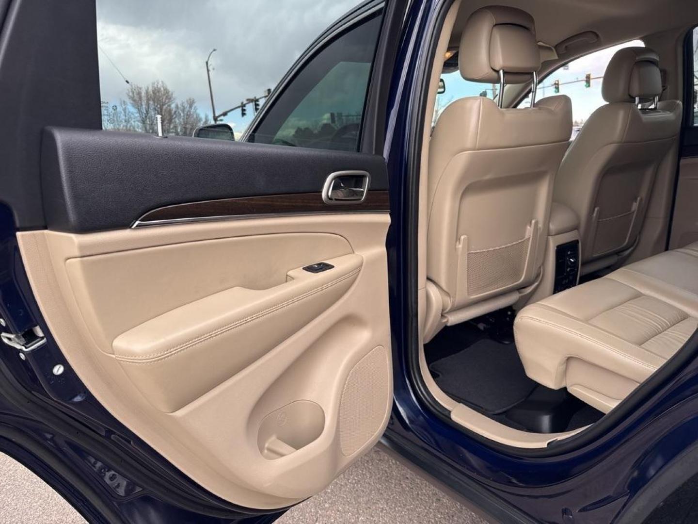 2014 BLUE Jeep Grand Cherokee Limited (1C4RJFBG1EC) with an V6, 3.6L engine, Automatic transmission, located at 10890 W. Colfax Ave., Lakewood, CO, 80215, (303) 274-7692, 39.739914, -105.120132 - Photo#61