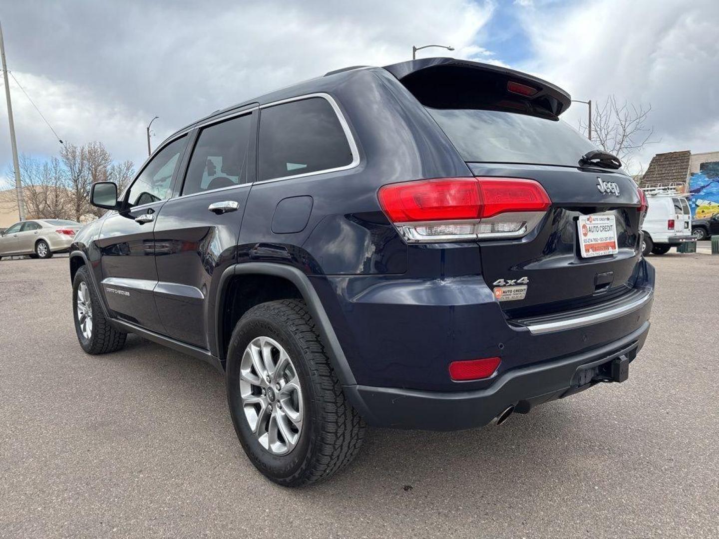2014 BLUE Jeep Grand Cherokee Limited (1C4RJFBG1EC) with an V6, 3.6L engine, Automatic transmission, located at 10890 W. Colfax Ave., Lakewood, CO, 80215, (303) 274-7692, 39.739914, -105.120132 - Photo#7