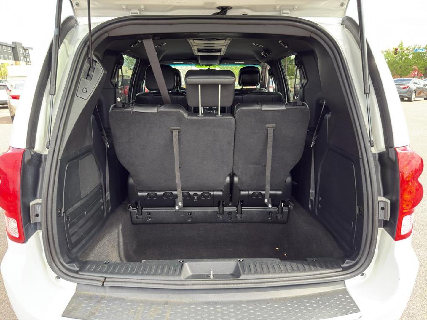 2016 WHITE Dodge Grand Caravan R/T (2C4RDGEG4GR) with an V6, 3.6L engine, Automatic transmission, located at 10890 W. Colfax Ave., Lakewood, CO, 80215, (303) 274-7692, 39.739914, -105.120132 - Photo#14