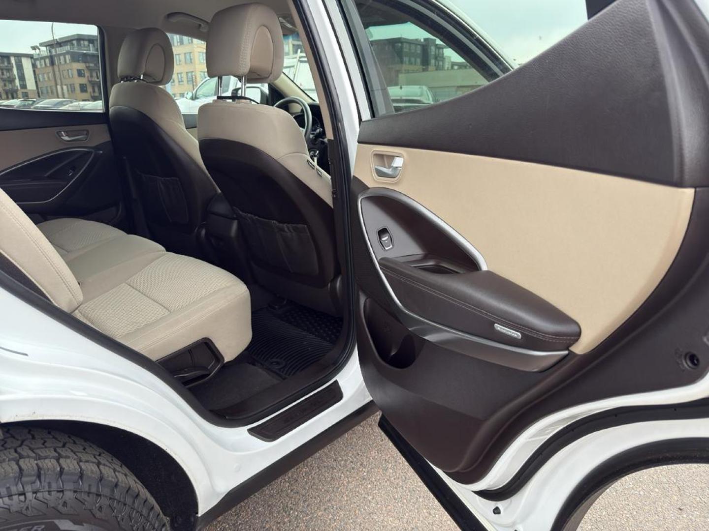 2017 WHITE Hyundai Santa Fe Sport Base (5NMZTDLB8HH) with an 4 Cyl, 2.4L engine, Automatic transmission, located at 10890 W. Colfax Ave., Lakewood, CO, 80215, (303) 274-7692, 39.739914, -105.120132 - Photo#10