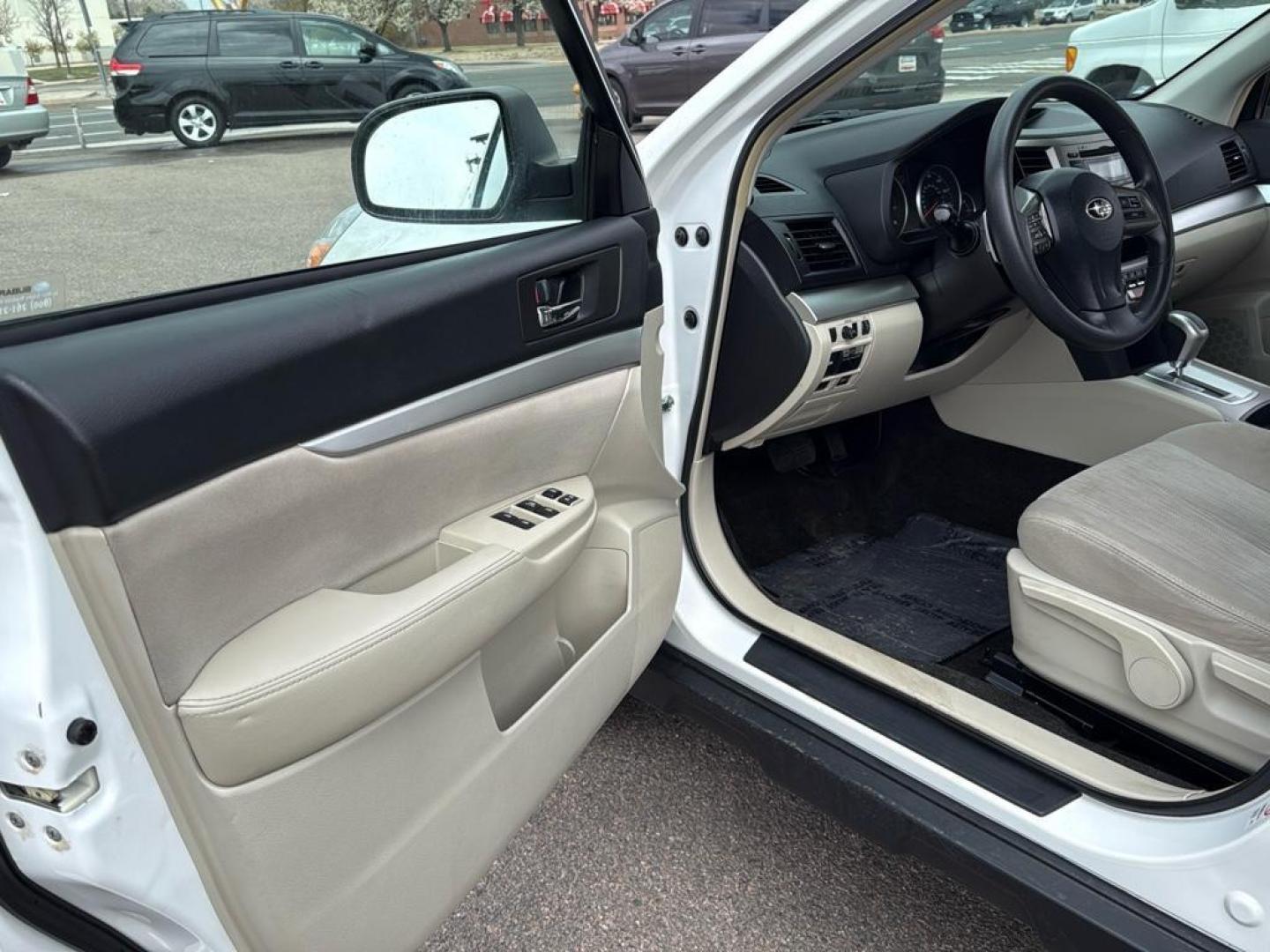 2013 WHITE Subaru Outback 2.5i (4S4BRCAC7D3) with an 4 Cyl, 2.5L engine, Automatic transmission, located at 10890 W. Colfax Ave., Lakewood, CO, 80215, (303) 274-7692, 39.739914, -105.120132 - Photo#16