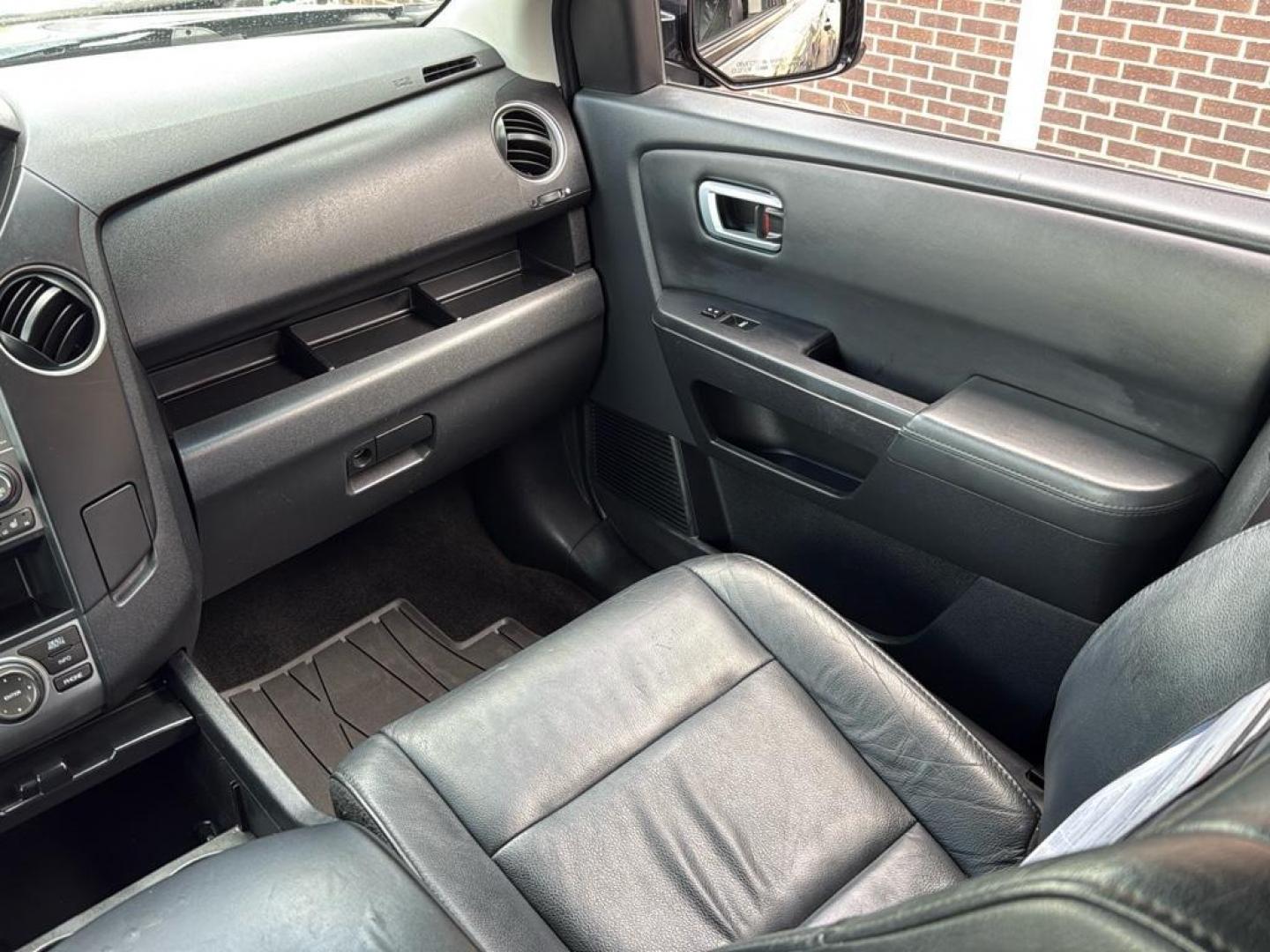 2014 BLACK Honda Pilot Touring-RES (5FNYF4H97EB) with an V6, 3.5L engine, Automatic transmission, located at 10890 W. Colfax Ave., Lakewood, CO, 80215, (303) 274-7692, 39.739914, -105.120132 - Photo#11