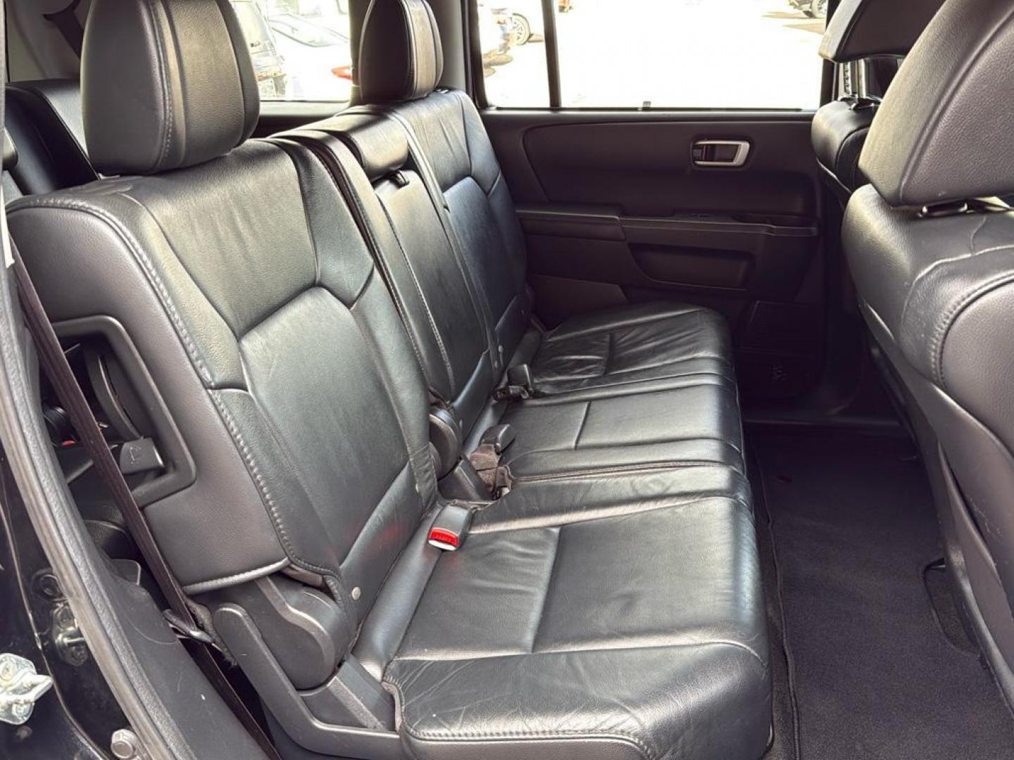 2014 BLACK Honda Pilot Touring-RES (5FNYF4H97EB) with an V6, 3.5L engine, Automatic transmission, located at 10890 W. Colfax Ave., Lakewood, CO, 80215, (303) 274-7692, 39.739914, -105.120132 - Photo#15
