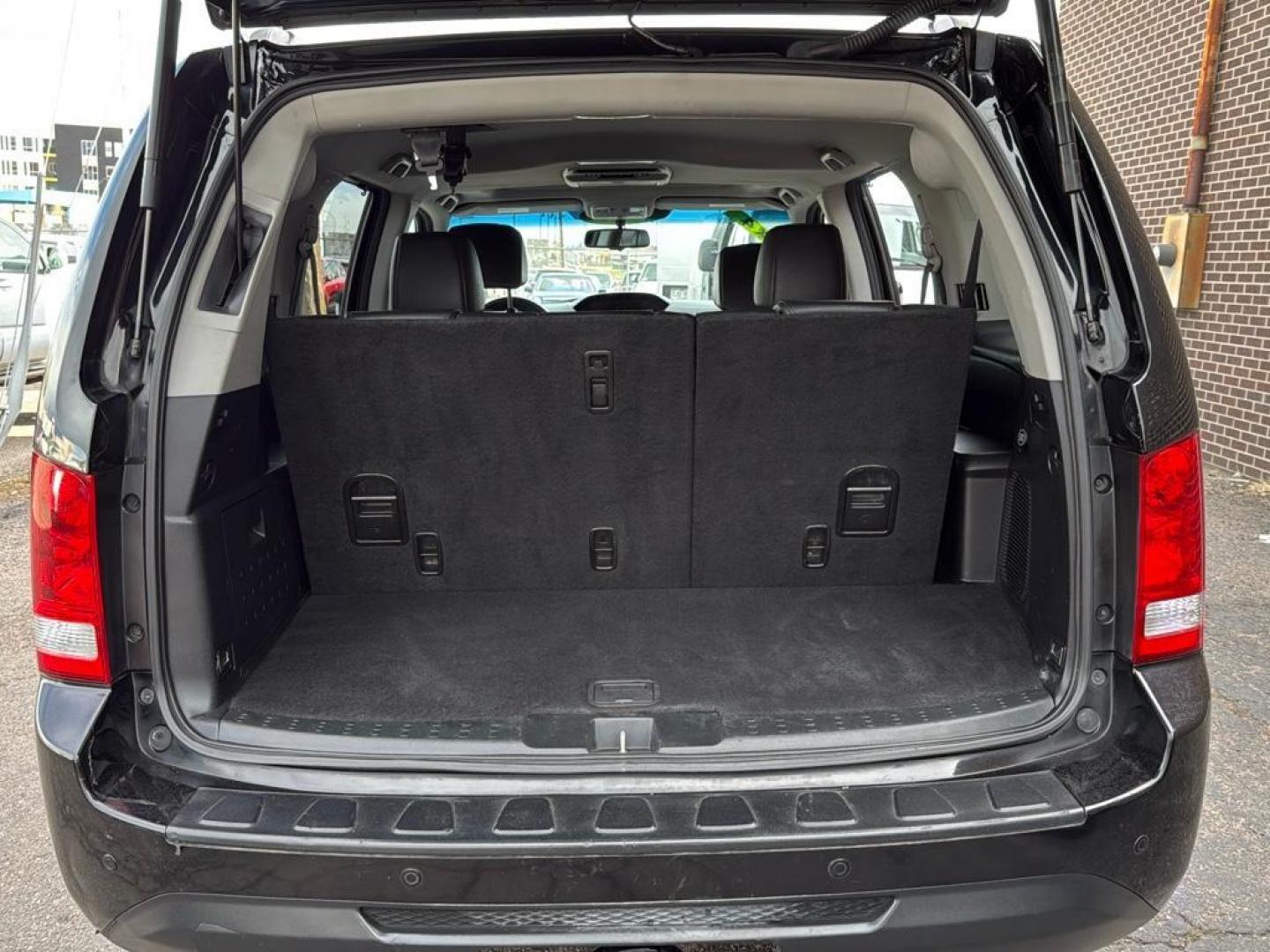 2014 BLACK Honda Pilot Touring-RES (5FNYF4H97EB) with an V6, 3.5L engine, Automatic transmission, located at 10890 W. Colfax Ave., Lakewood, CO, 80215, (303) 274-7692, 39.739914, -105.120132 - Photo#18