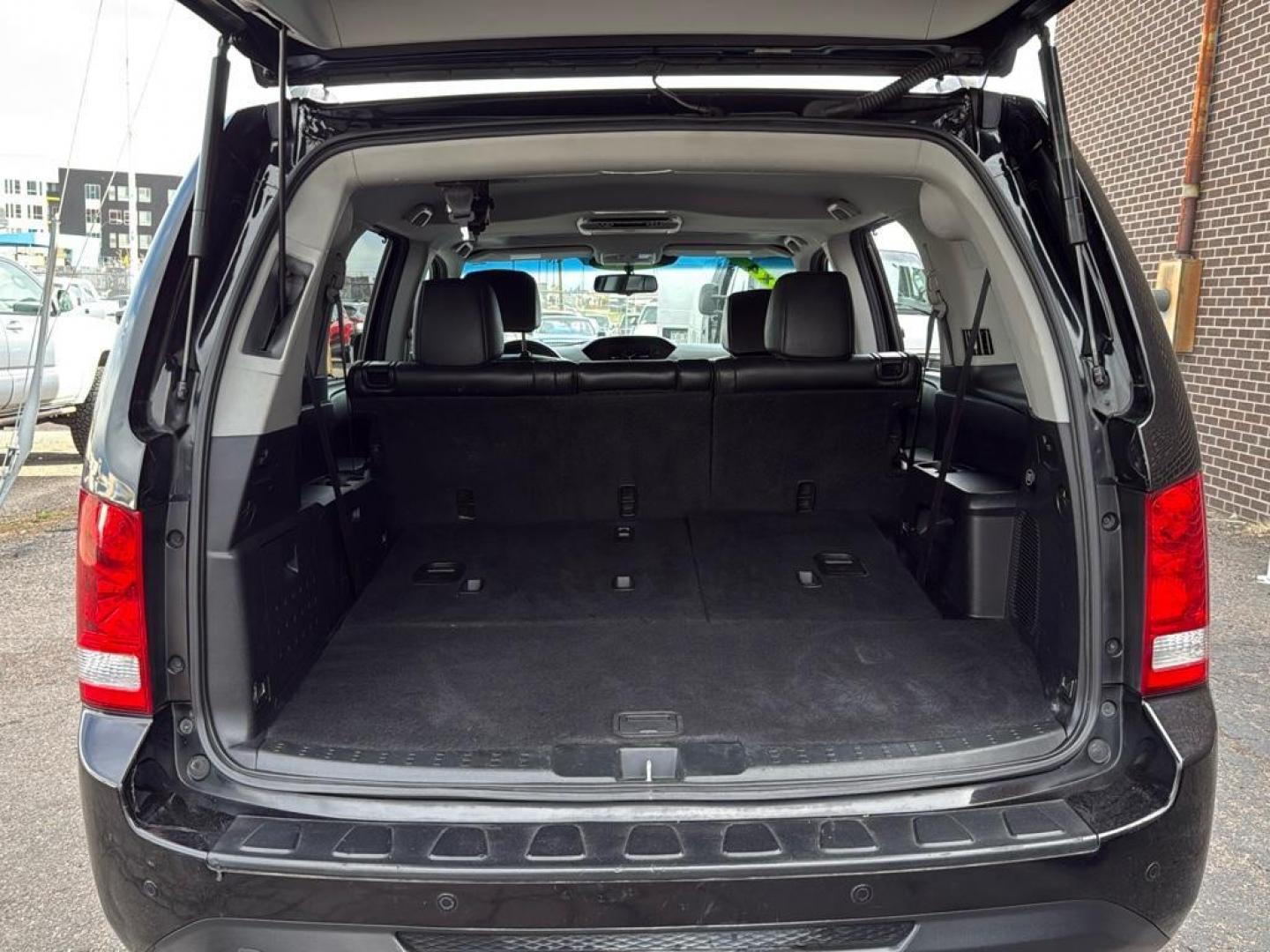 2014 BLACK Honda Pilot Touring-RES (5FNYF4H97EB) with an V6, 3.5L engine, Automatic transmission, located at 10890 W. Colfax Ave., Lakewood, CO, 80215, (303) 274-7692, 39.739914, -105.120132 - Photo#19