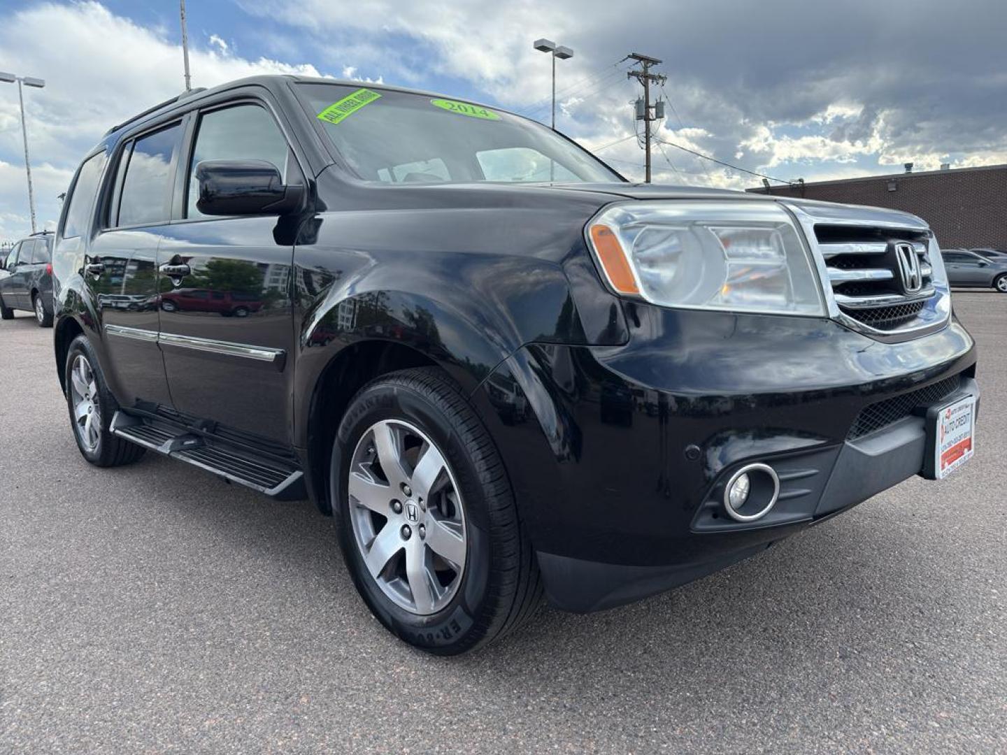 2014 BLACK /ACTUAL Honda Pilot Touring-RES (5FNYF4H97EB) with an V6, 3.5L engine, Automatic transmission, located at 10890 W. Colfax Ave., Lakewood, CO, 80215, (303) 274-7692, 39.739914, -105.120132 - Discover the perfect blend of style, comfort, and performance with this stunning 2014 Honda Pilot Touring-RES! This versatile SUV is designed to elevate your driving experience with its impeccable features and robust engineering. Under the hood, the Honda Pilot is powered by a dynamic V6, 3.5L engin - Photo#2