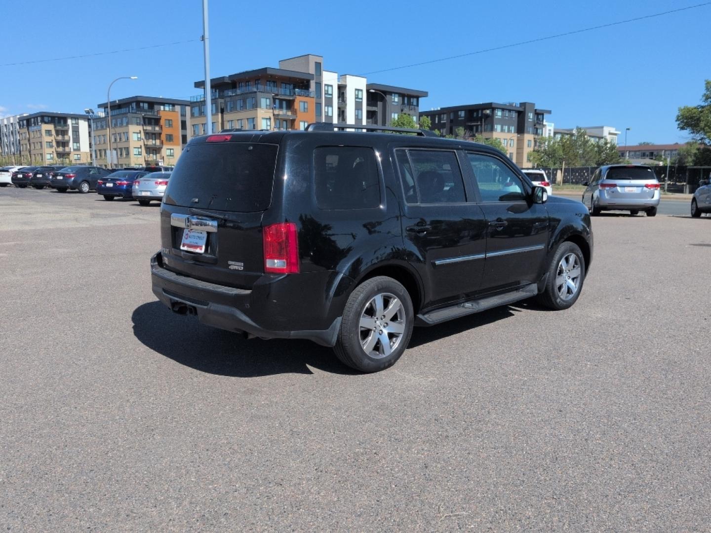2014 BLACK Honda Pilot Touring-RES (5FNYF4H97EB) with an V6, 3.5L engine, Automatic transmission, located at 10890 W. Colfax Ave., Lakewood, CO, 80215, (303) 274-7692, 39.739914, -105.120132- Photo#4